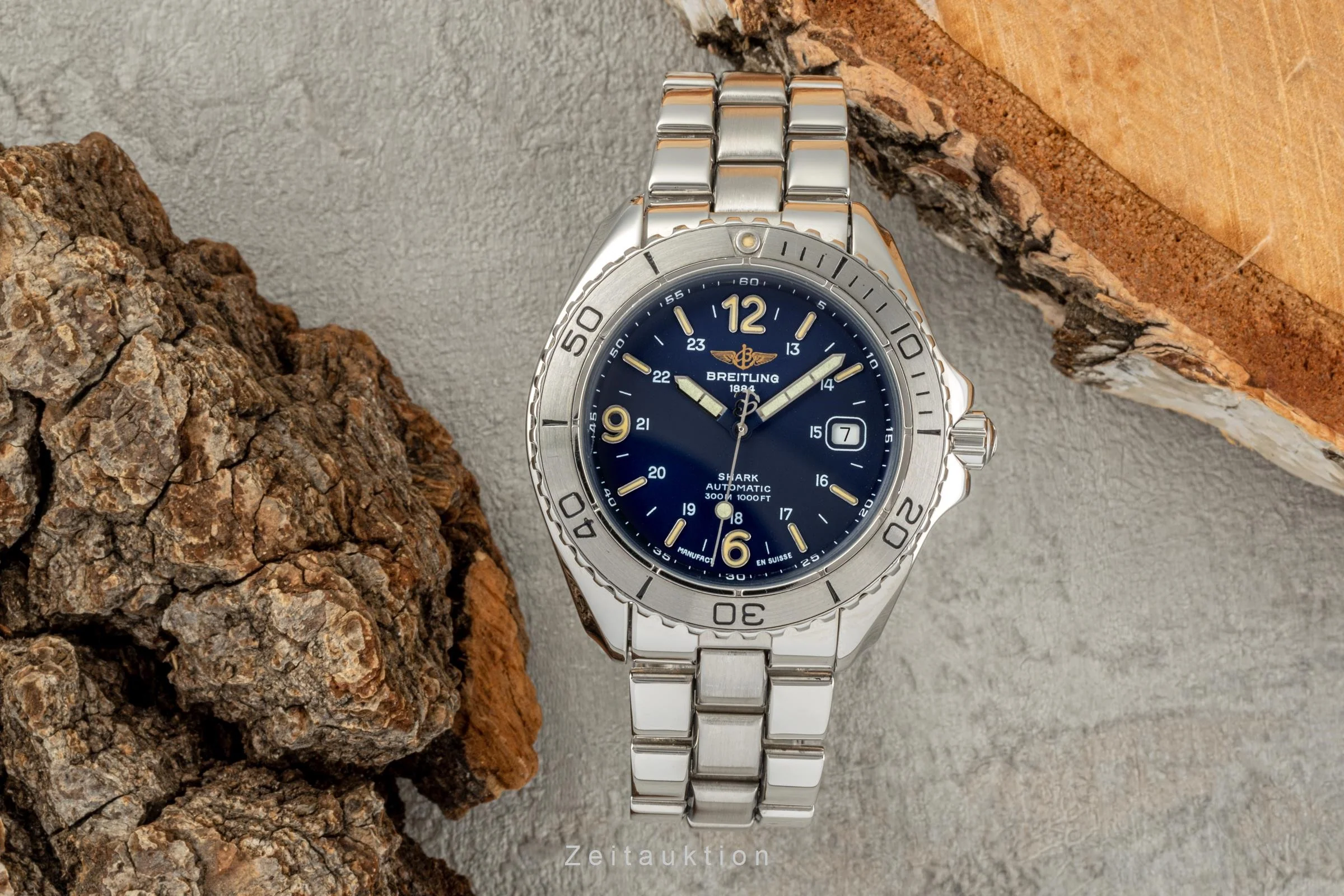 Breitling Shark steel automatic men's watch A17605  [2207331] - Image 3