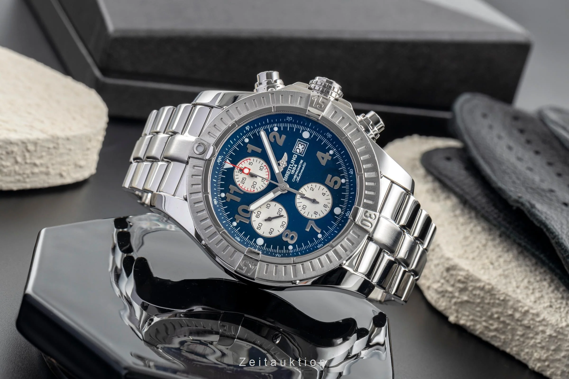 Breitling Super Avenger chronograph steel automatic men's watch A13370  [2503475] - Image 3