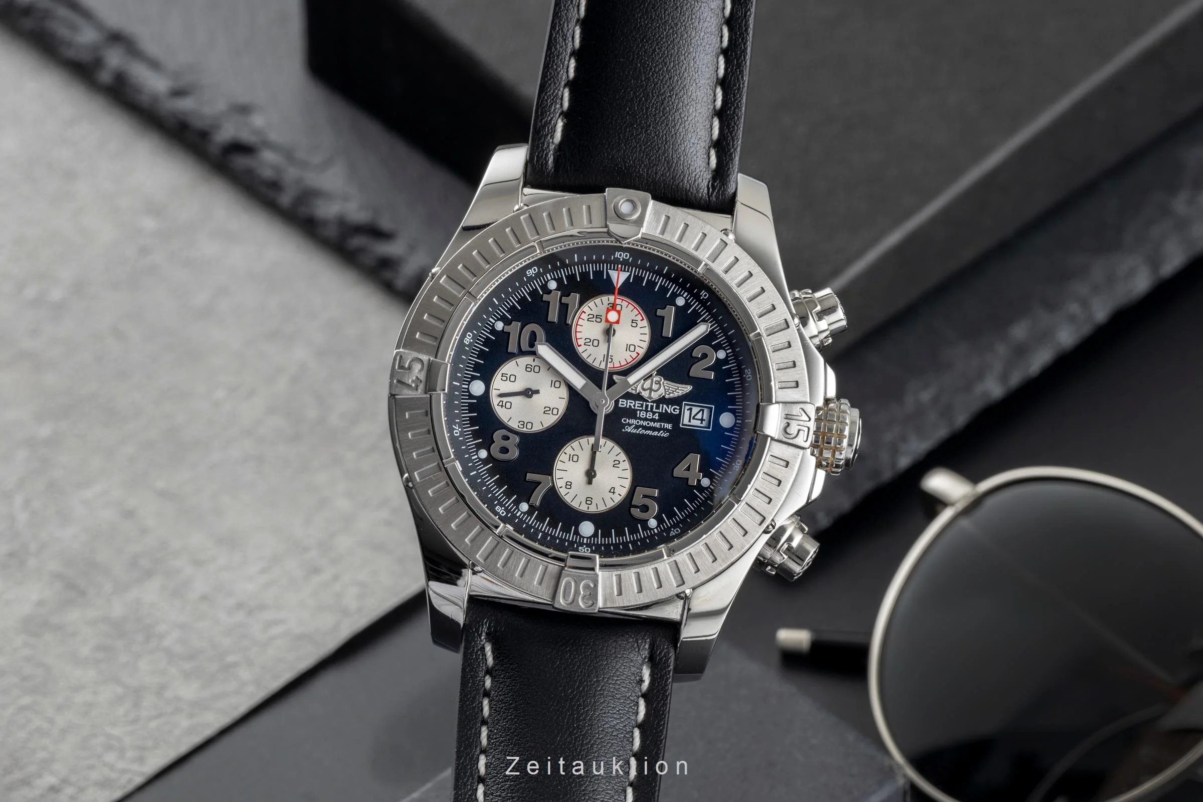 Breitling Super Avenger chronograph steel automatic men's watch A13370  [2503770] - Image 2
