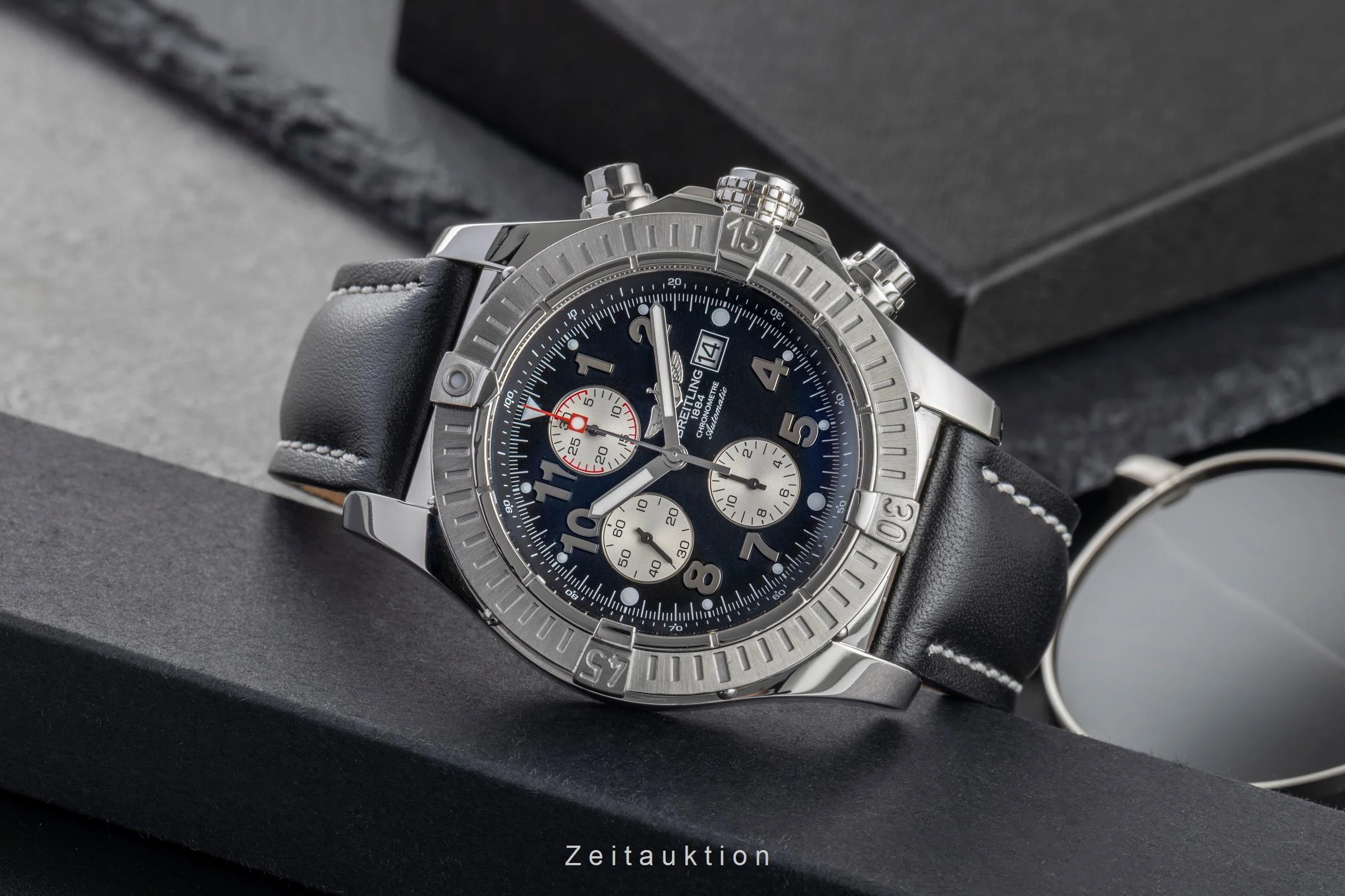 Breitling Super Avenger chronograph steel automatic men's watch A13370  [2503770] - Image 3