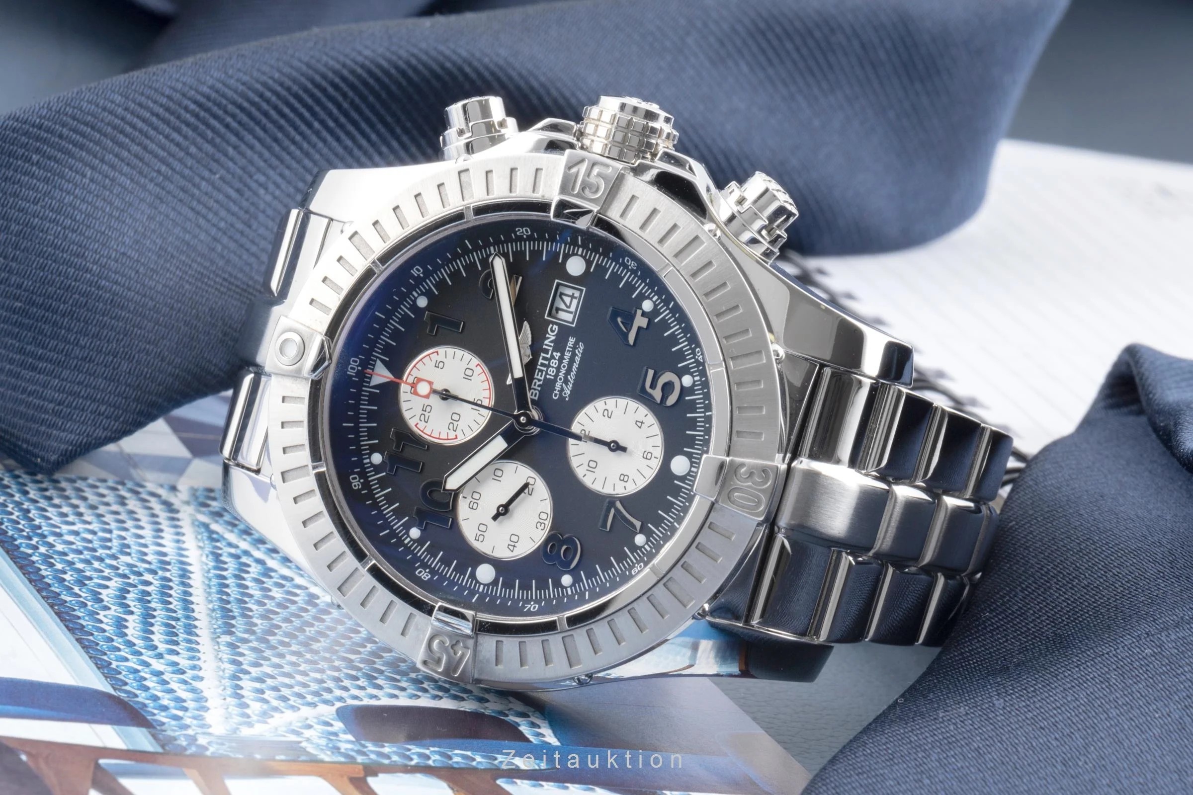 Breitling Super Avenger chronograph steel automatic men's watch A13370  [2506254] - Image 3