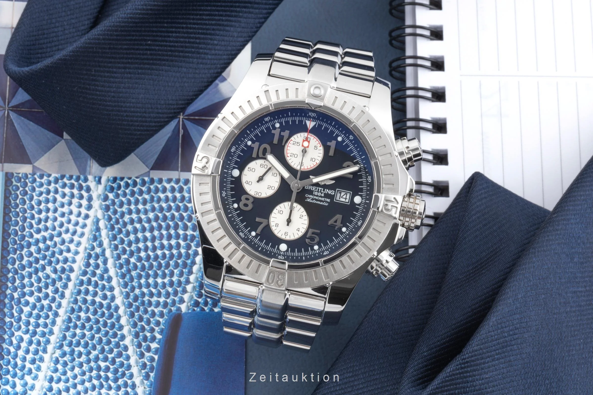 Breitling Super Avenger chronograph steel automatic men's watch A13370  [2506254] - Image 4
