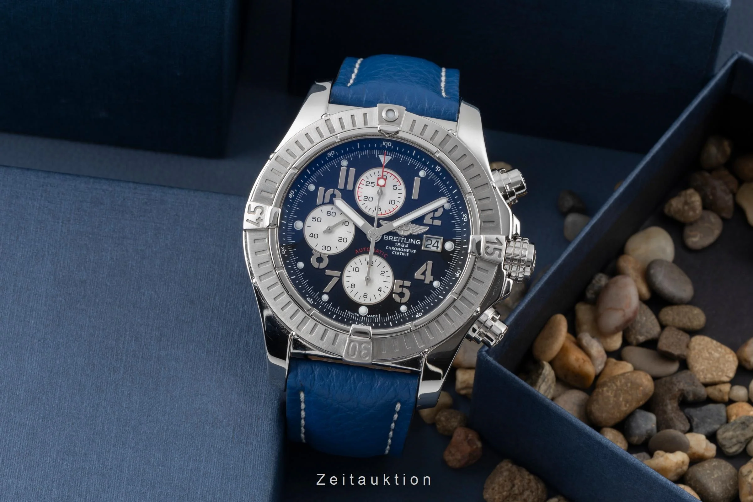 Breitling Super Avenger chronograph steel automatic men's watch A1337011  [2504183] - Image 4