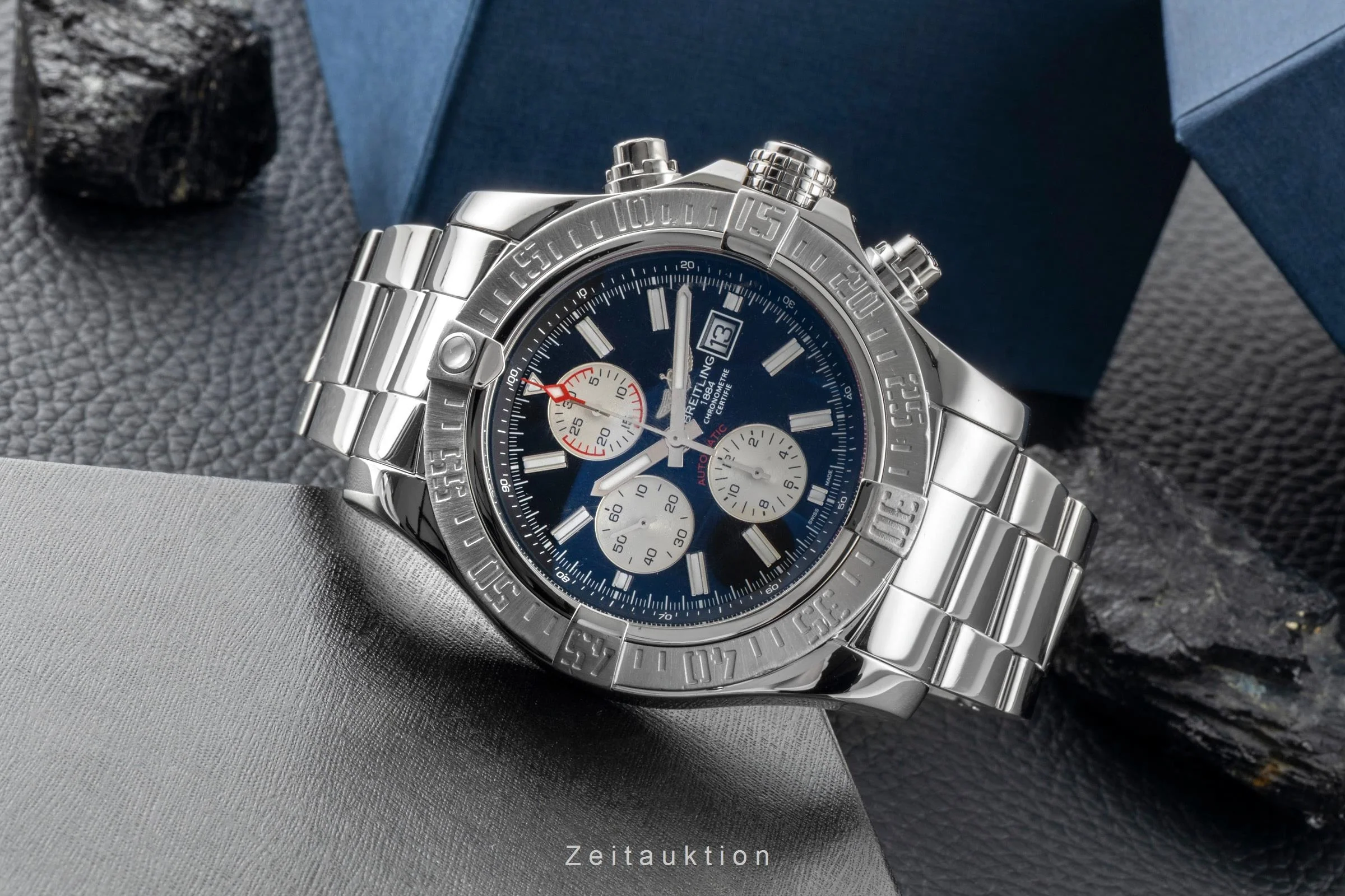 Breitling Super Avenger chronograph steel automatic men's watch A13371  [2600499] - Image 3