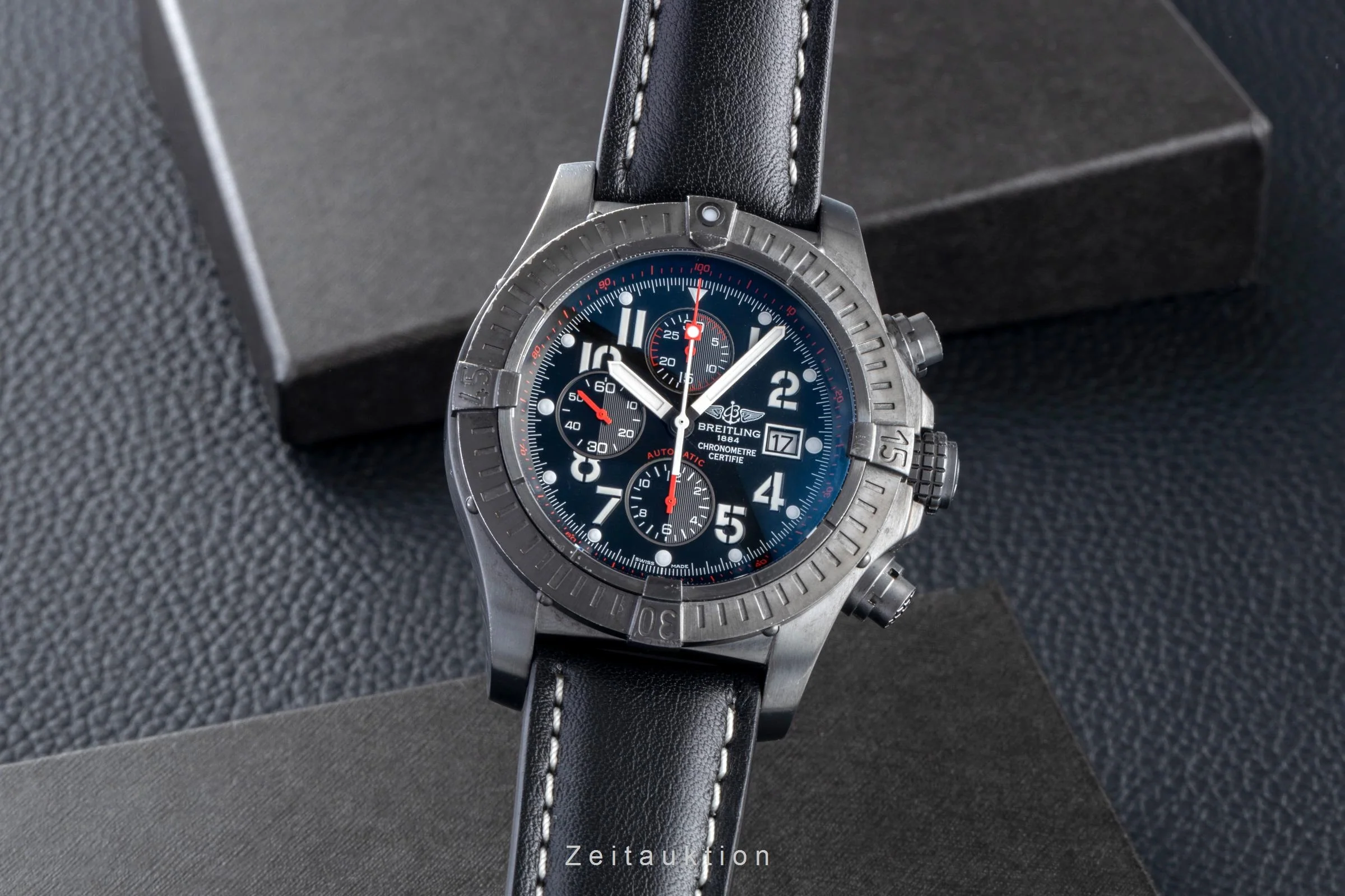 Breitling Super Avenger chronograph steel automatic men's watch M13370 Limited  [2600281] - Image 2