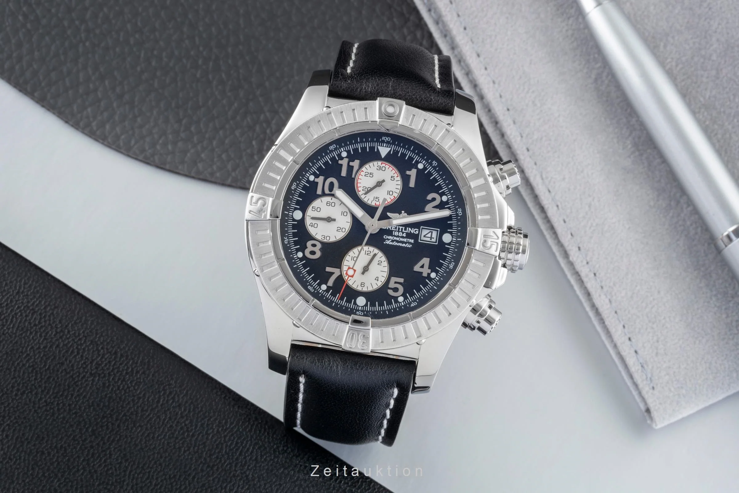 Breitling Super Avenger chronograph steel / titanium automatic men's watch A13370  [2600374] - Image 4