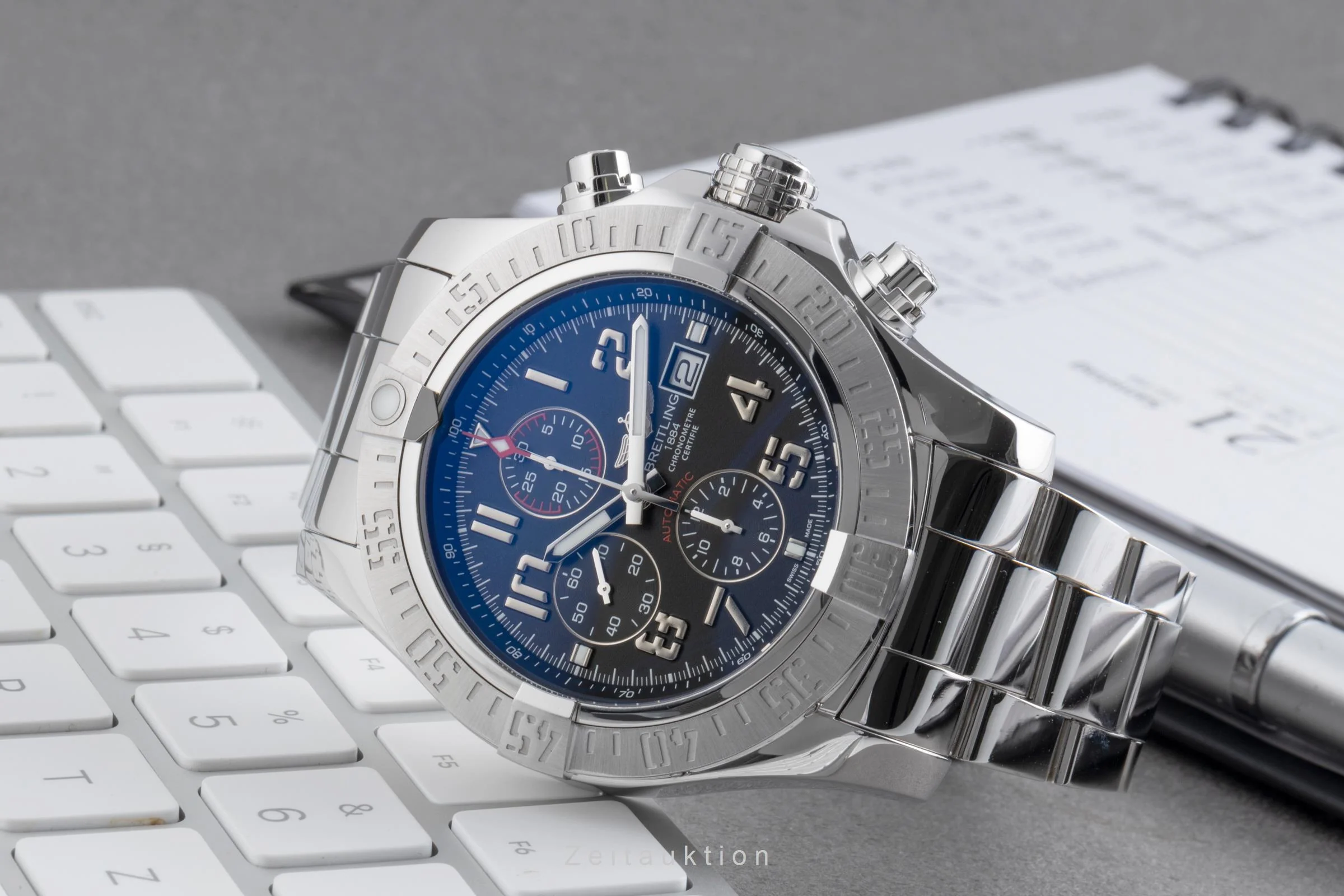 Breitling Super Avenger II chronograph steel automatic men's watch A1337111/BC28  [2502795] - Image 3