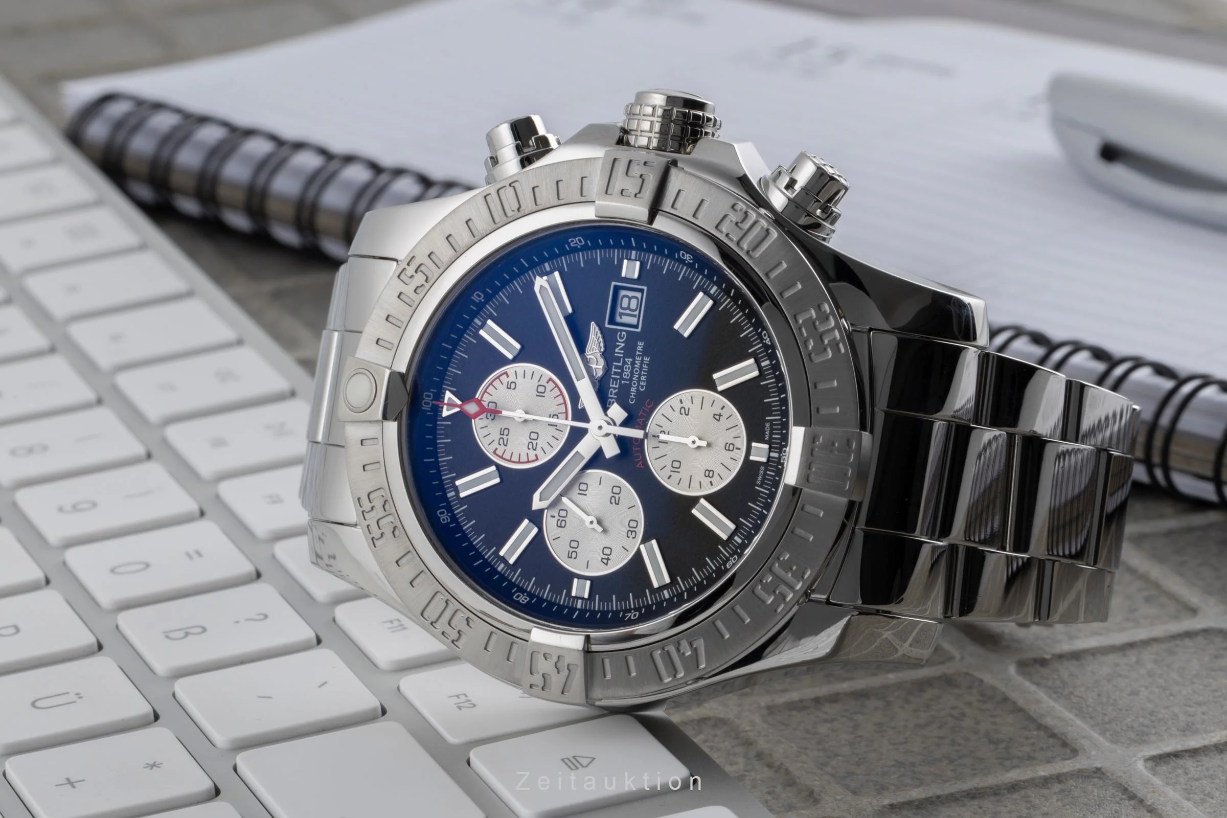 Breitling Super Avenger II chronograph steel automatic men's watch A1337111/BC29/168A  [2502980] - Image 3