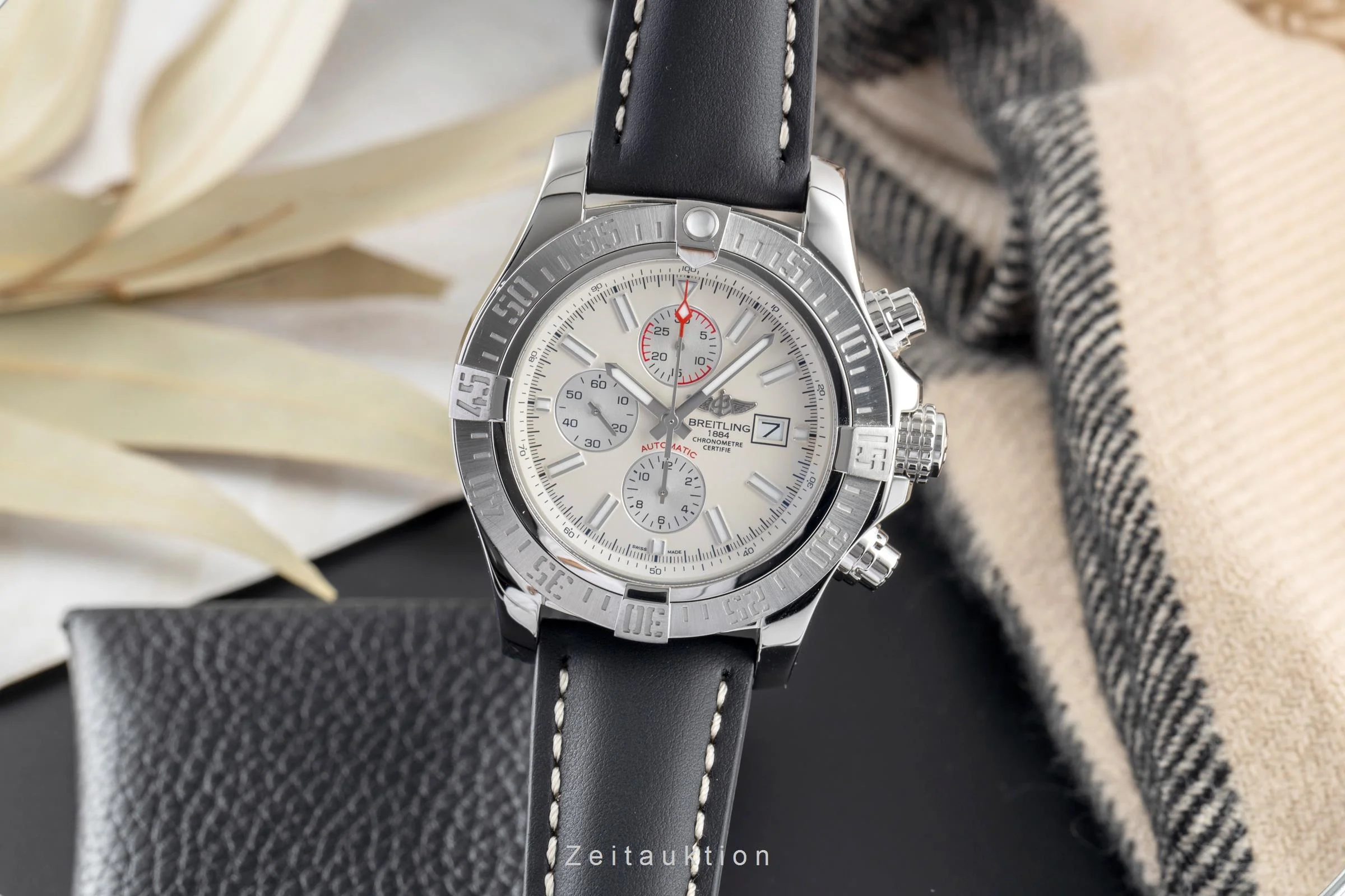 Breitling Super Avenger II chronograph steel automatic men's watch A1337111/G779  [2502477] - Image 2