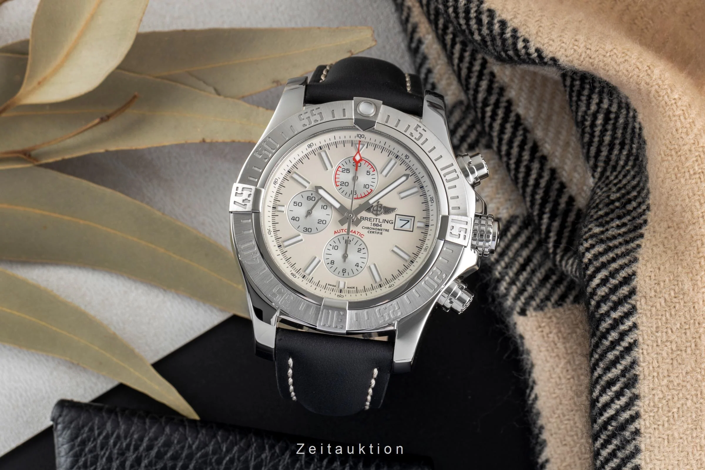 Breitling Super Avenger II chronograph steel automatic men's watch A1337111/G779  [2502477] - Image 4