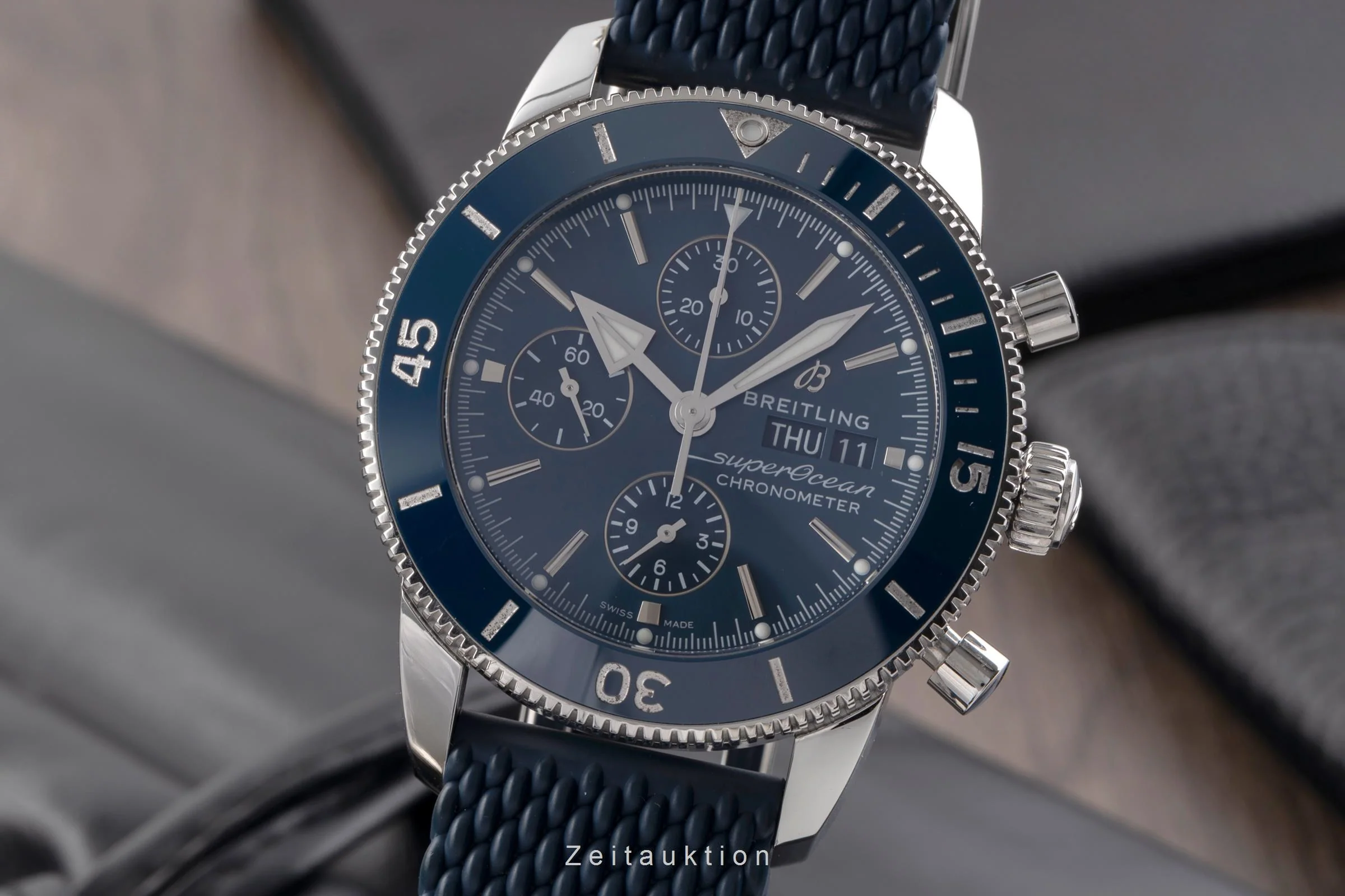 Breitling Superocean chronograph steel automatic men's watch A13313161C1S1  [2504551] - Image 2