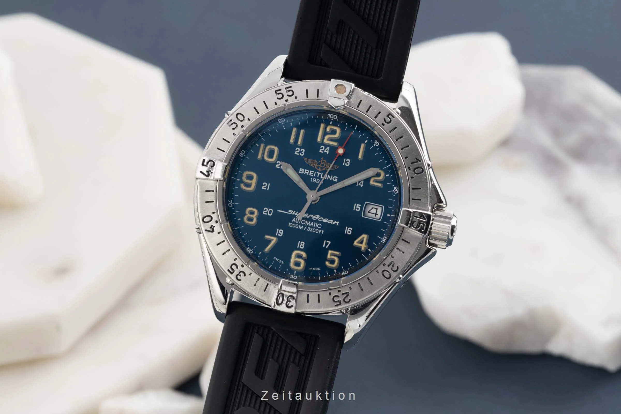 Breitling Superocean steel automatic men's watch A17040  [2501625] - Image 2