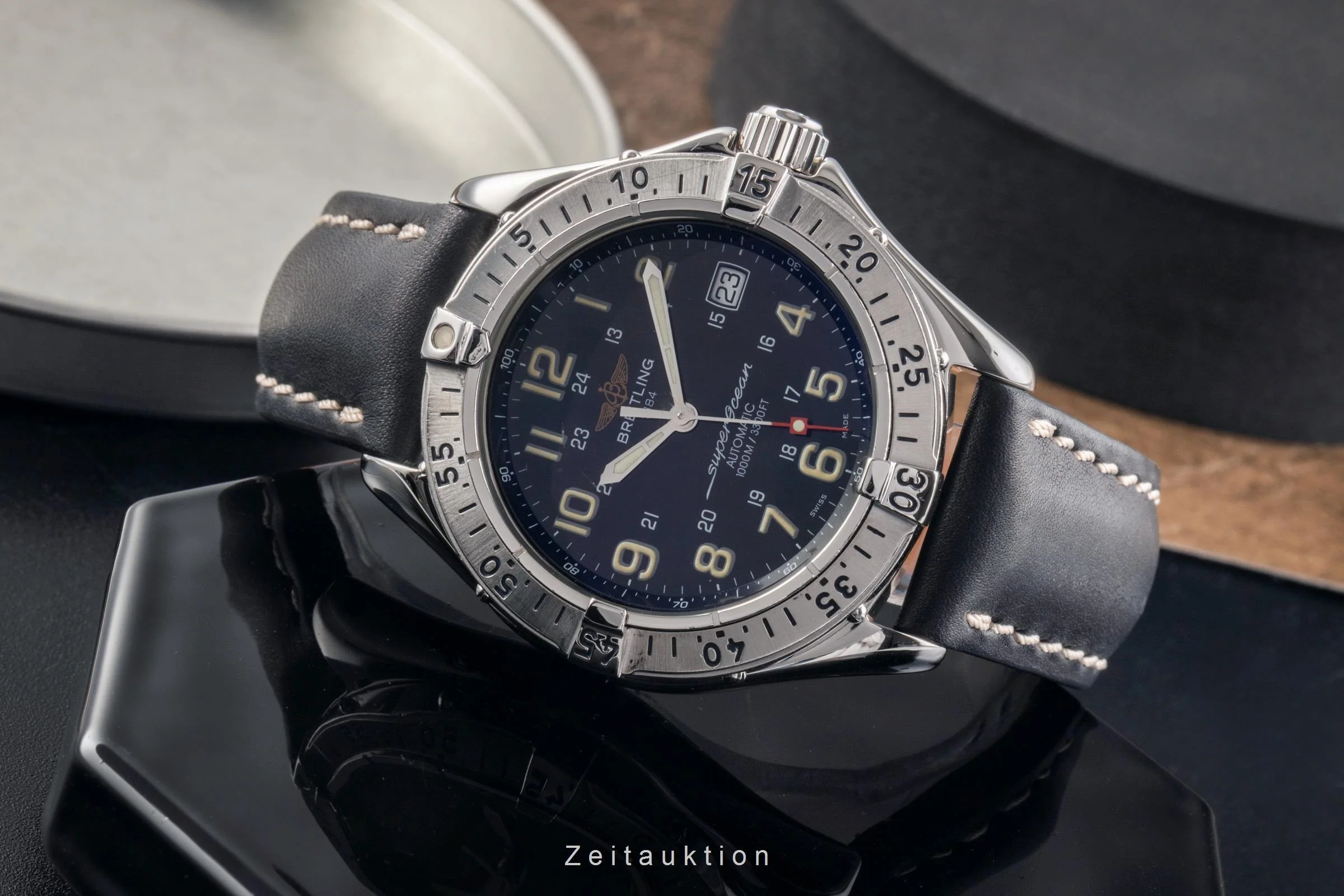 Breitling Superocean steel automatic men's watch A17040  [2504037] - Image 3