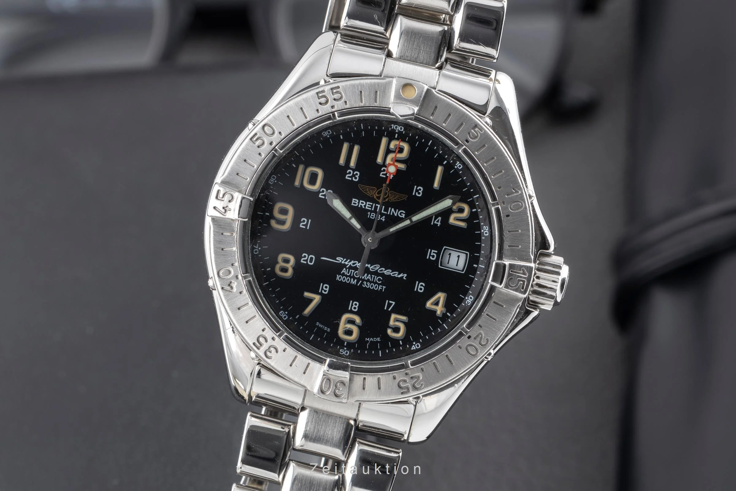 Breitling Superocean steel automatic men's watch A17040  [2504910] - Image 2