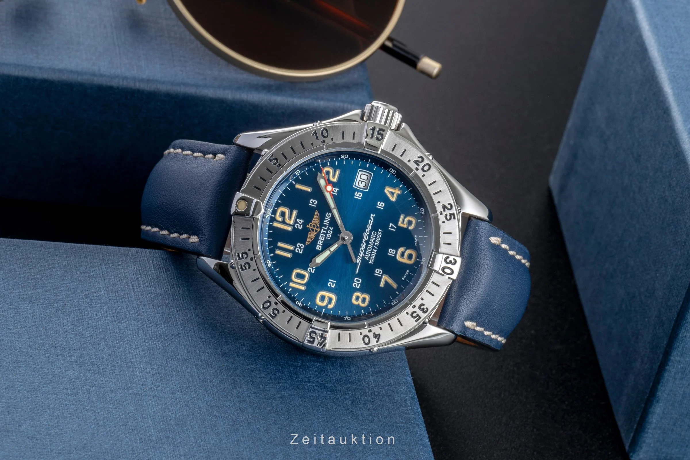 Breitling Superocean steel automatic men's watch A17040  [2506616] - Image 3