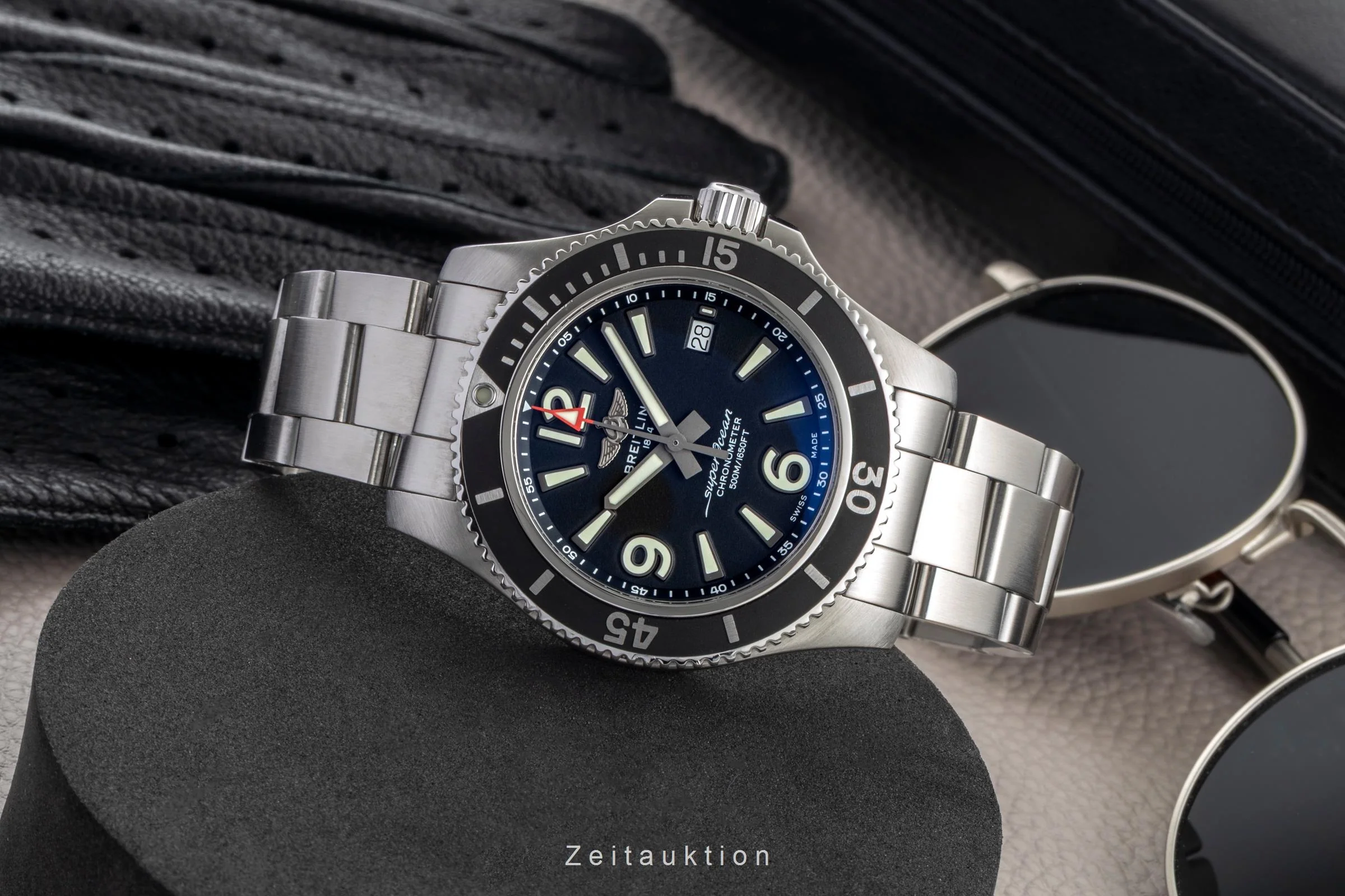 Breitling Superocean steel automatic men's watch A17366  [2600414] - Image 3
