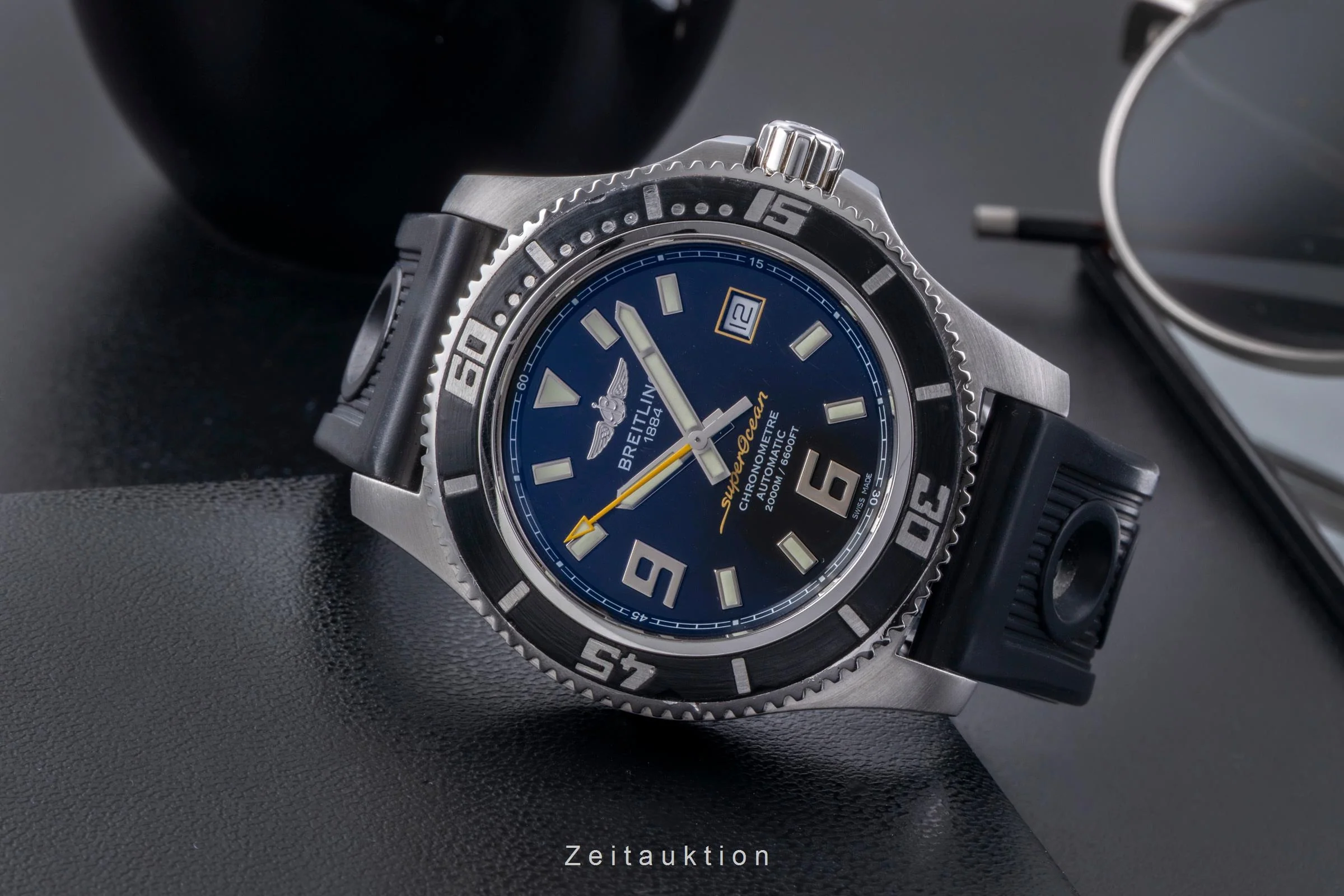 Breitling Superocean steel automatic men's watch A17391  [2505375] - Image 3