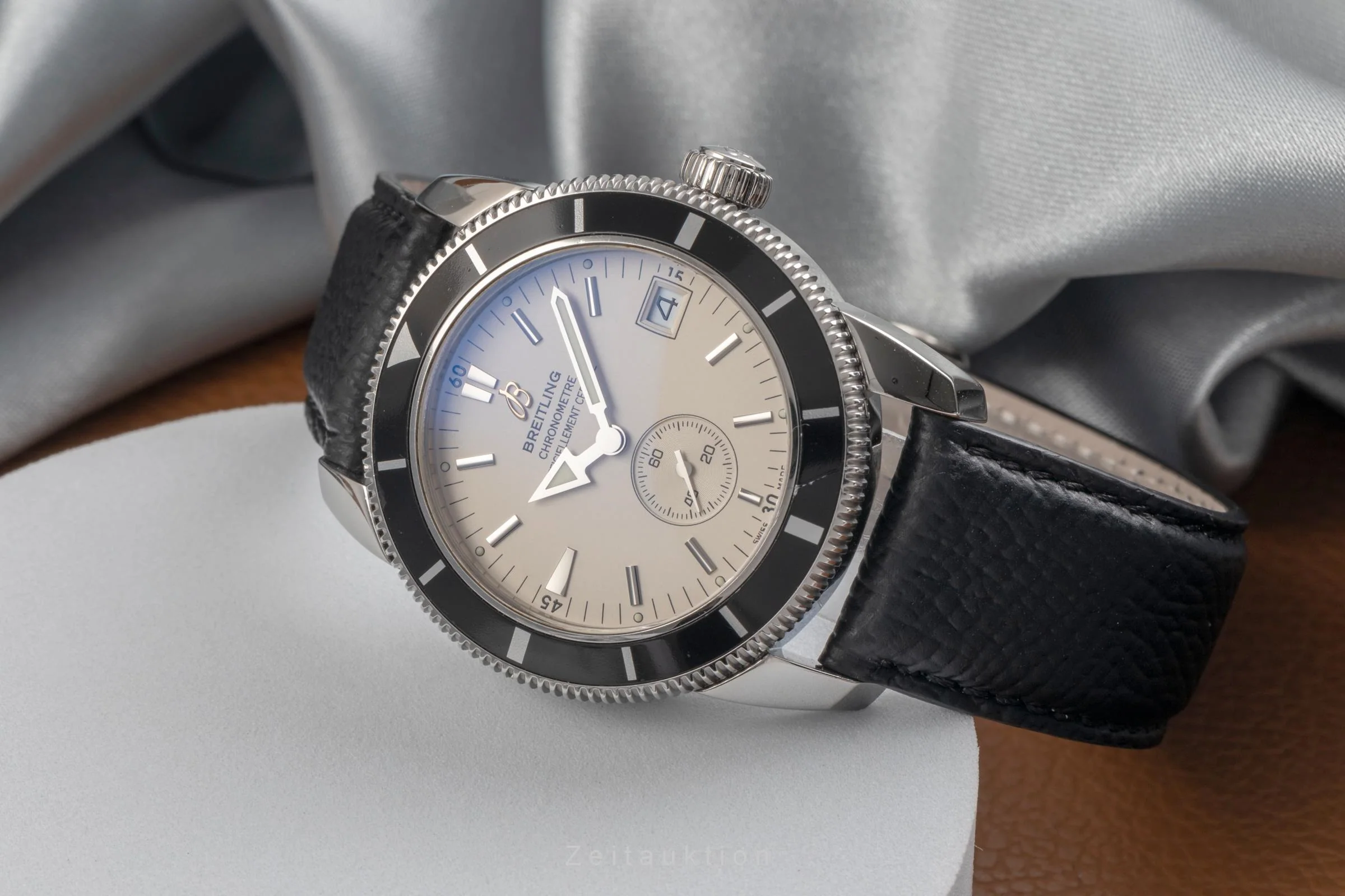 Breitling Superocean steel automatic men's watch A37320  [2503605] - Image 3