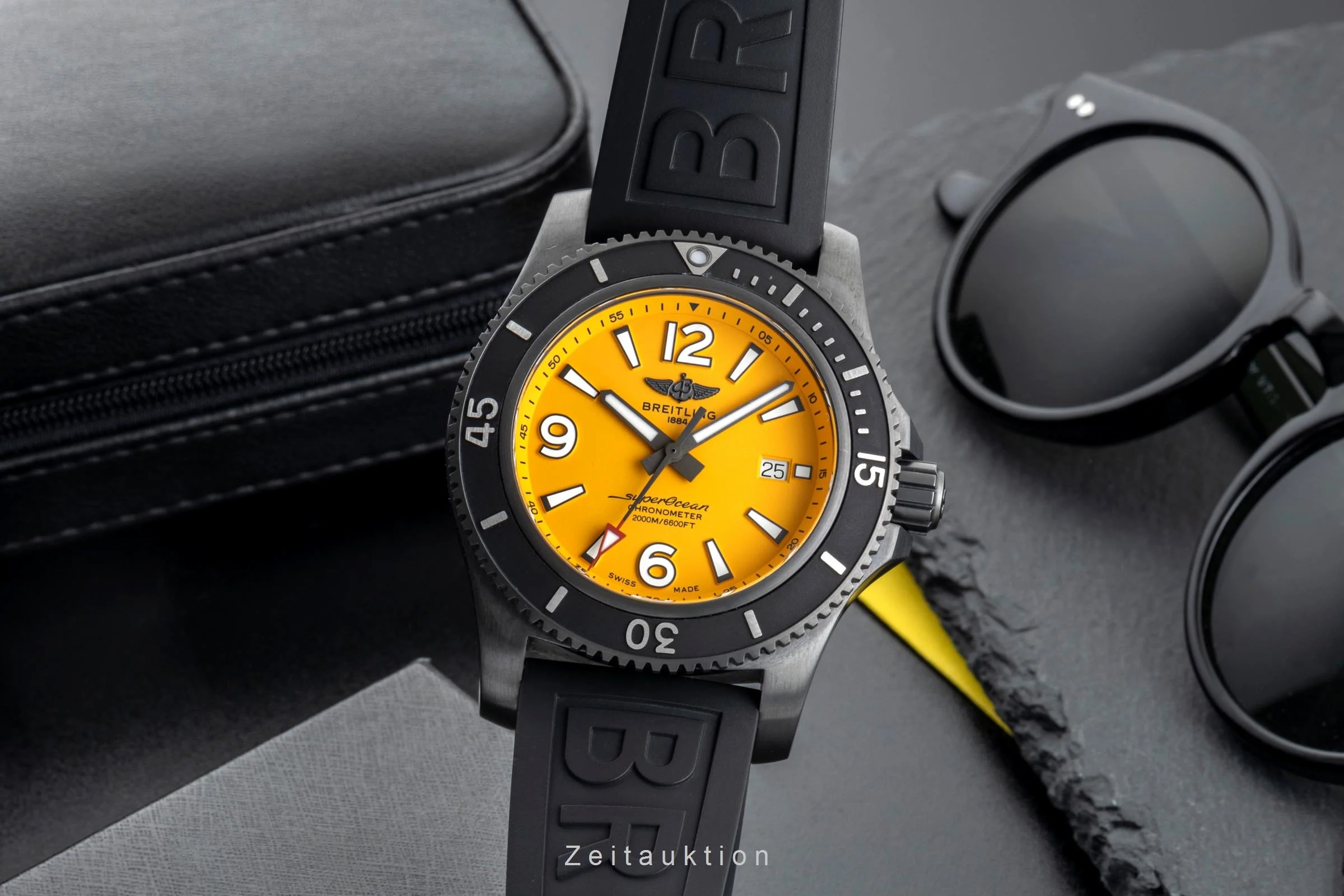 Breitling Superocean steel automatic men's watch M17368 LP: 5450EUR  [2506563] - Image 2