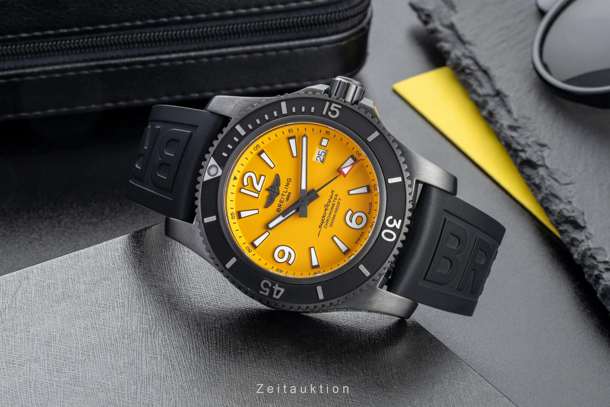 Breitling Superocean steel automatic men's watch M17368 LP: 5450EUR  [2506563] - Image 3