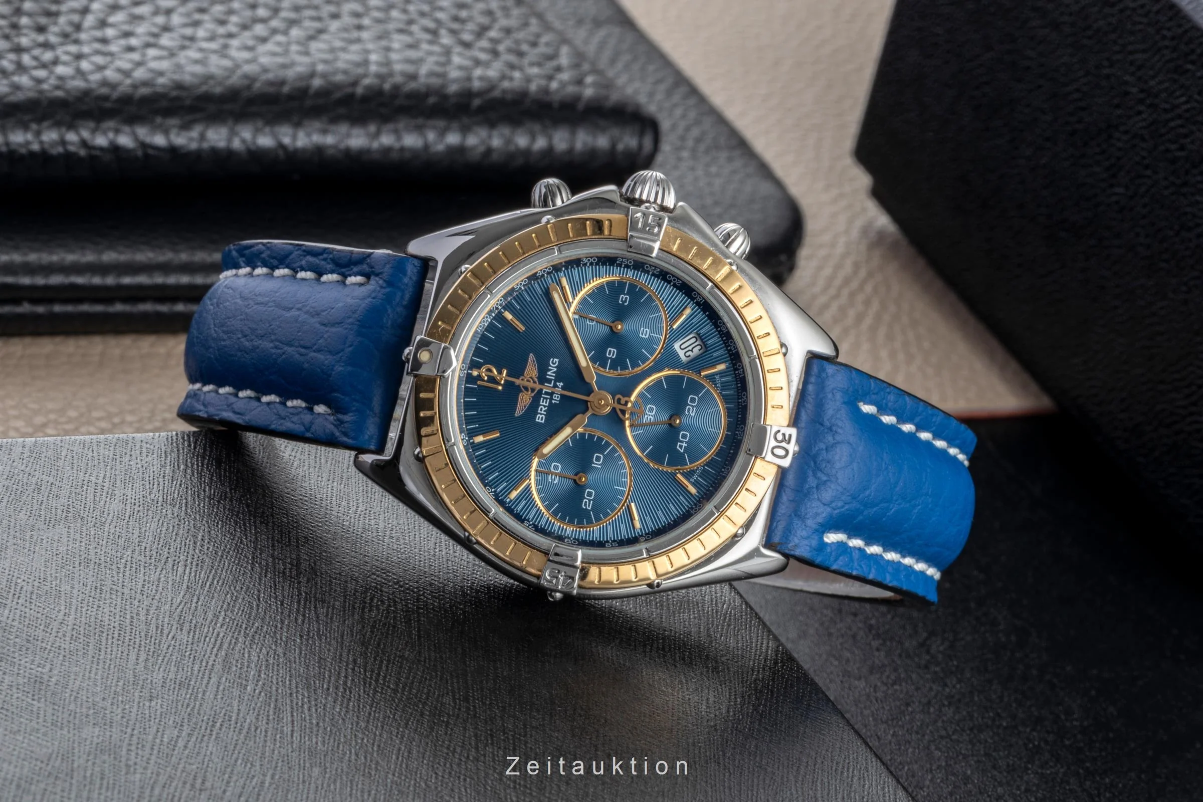 Breitling Windrider chronograph steel / gold quartz unisex D55046  [2507318] - Image 3