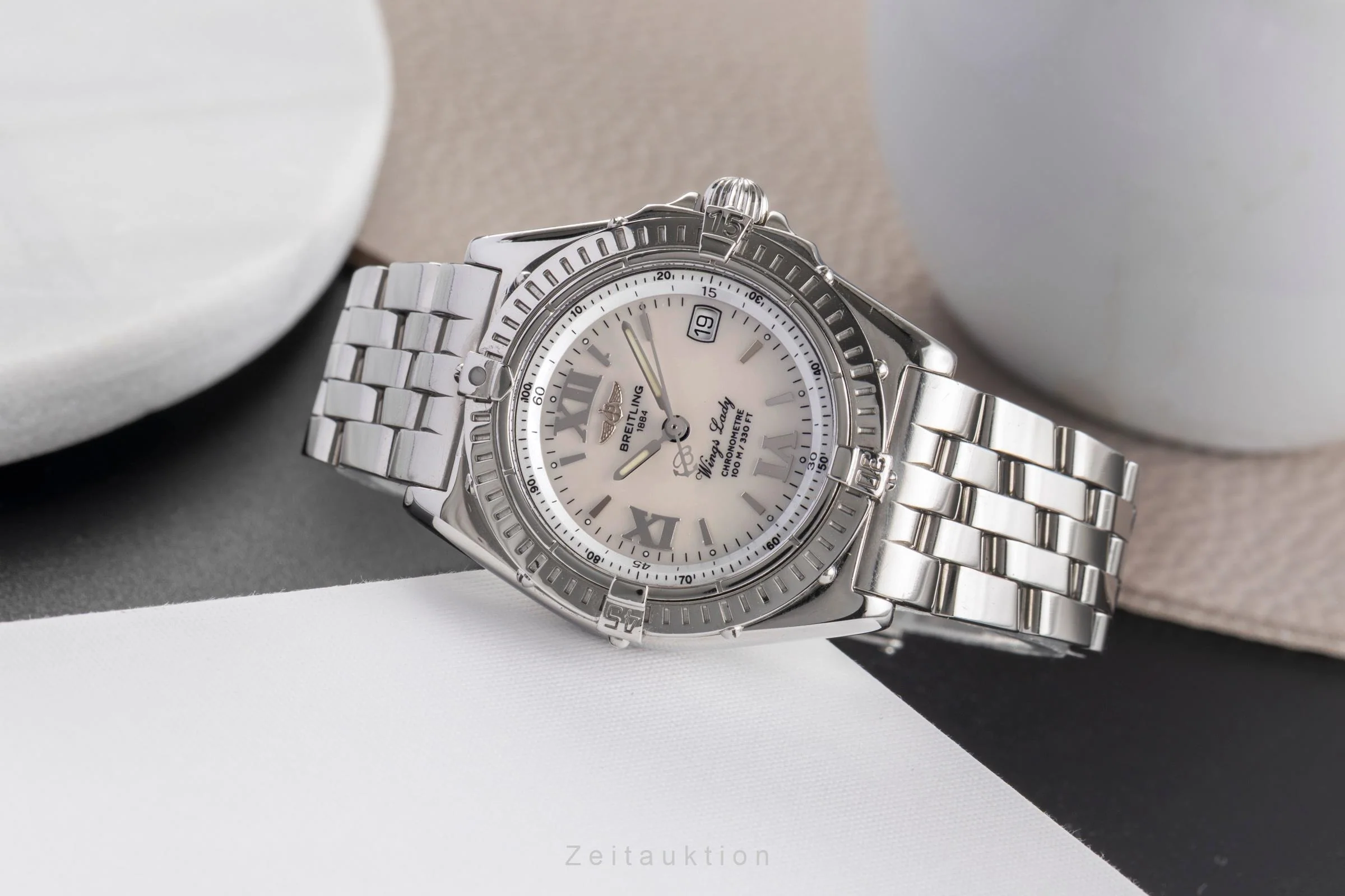 Breitling Wings steel quartz women's watch A67350  [2502829] - Image 3