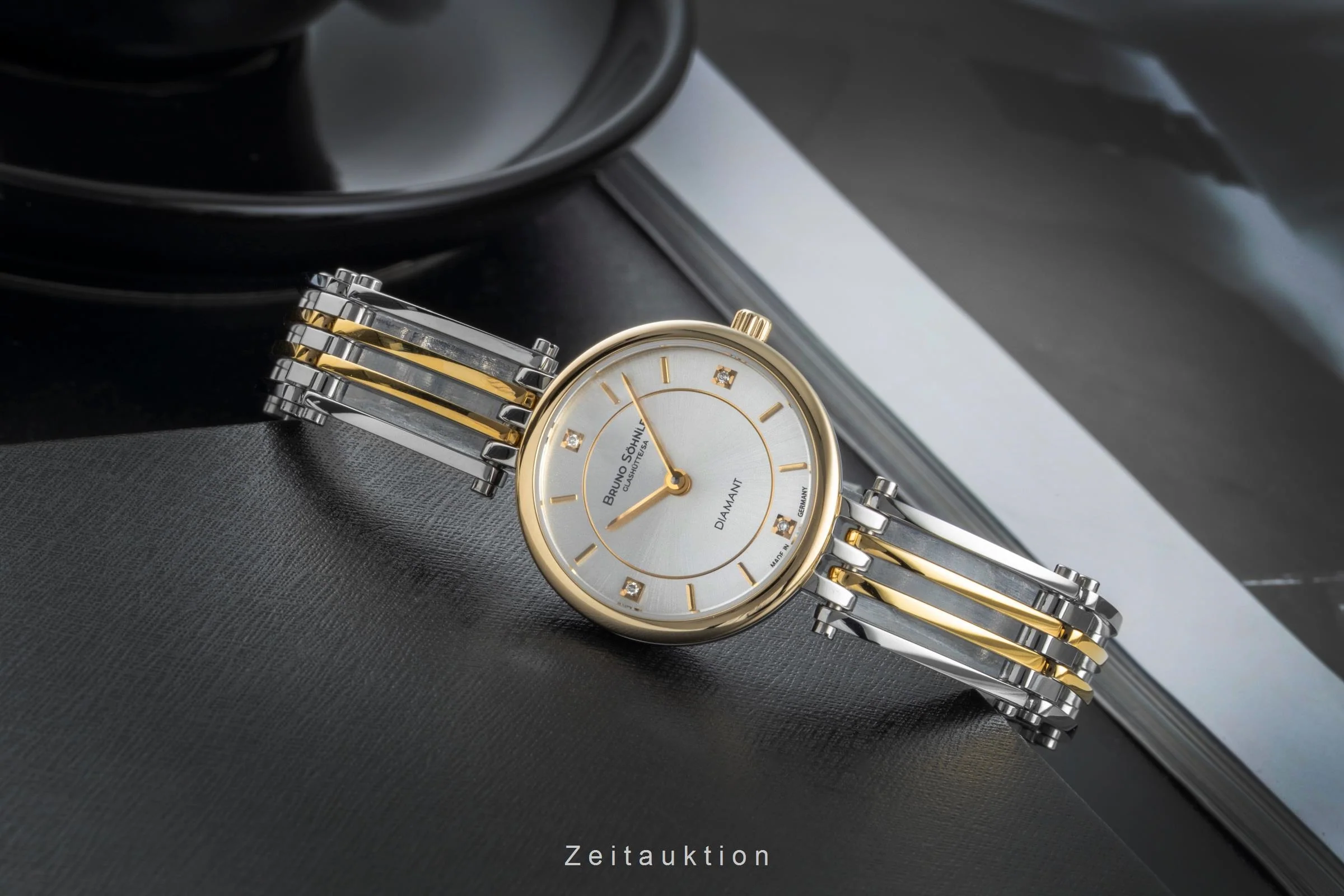 Bruno Söhnle Glashütte Latina II gilt / steel quartz women's watch 17-23103-242  [2504259] - Image 3