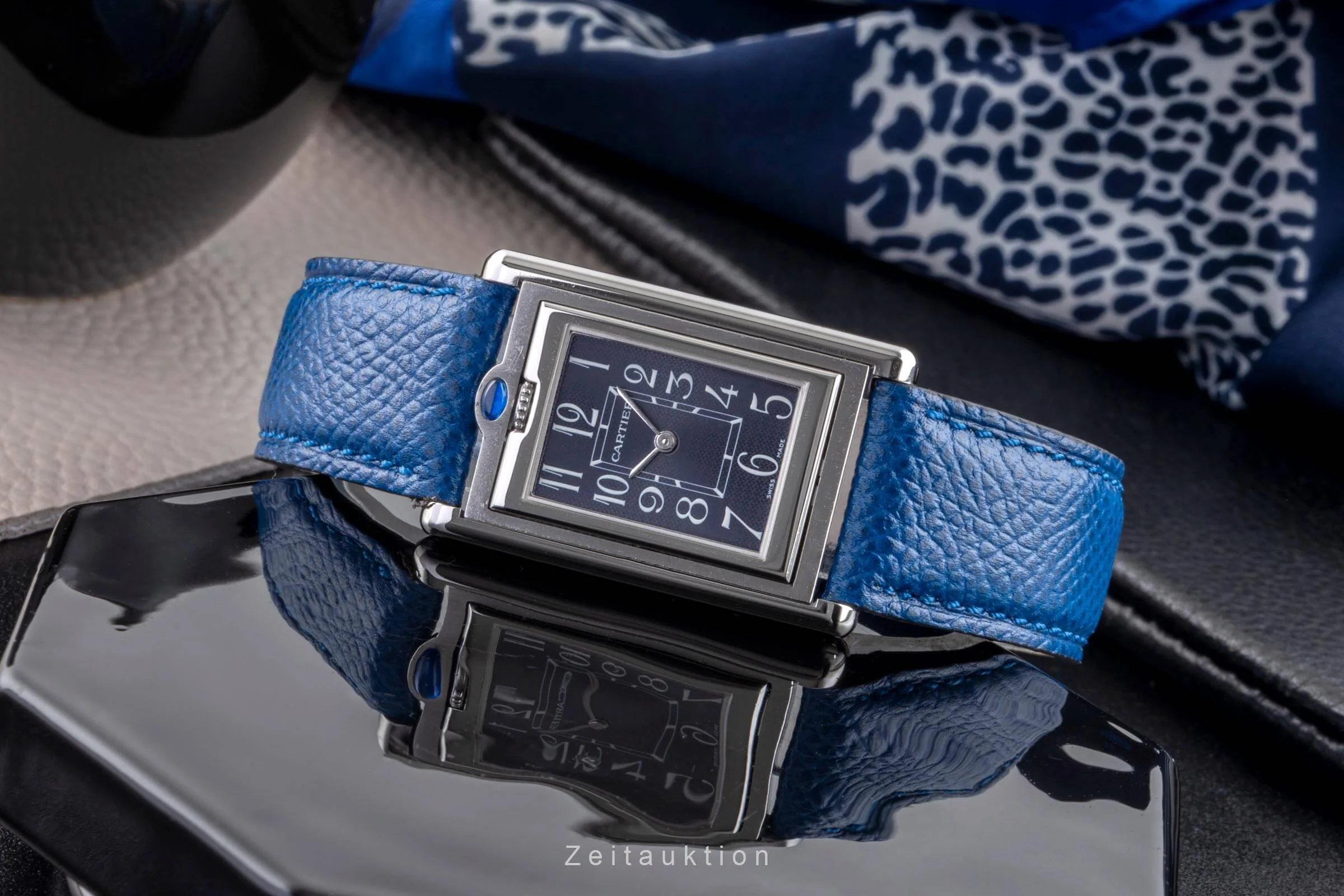 Cartier Basculante steel quartz unisex W1016730 2405  [2406161] - Image 2