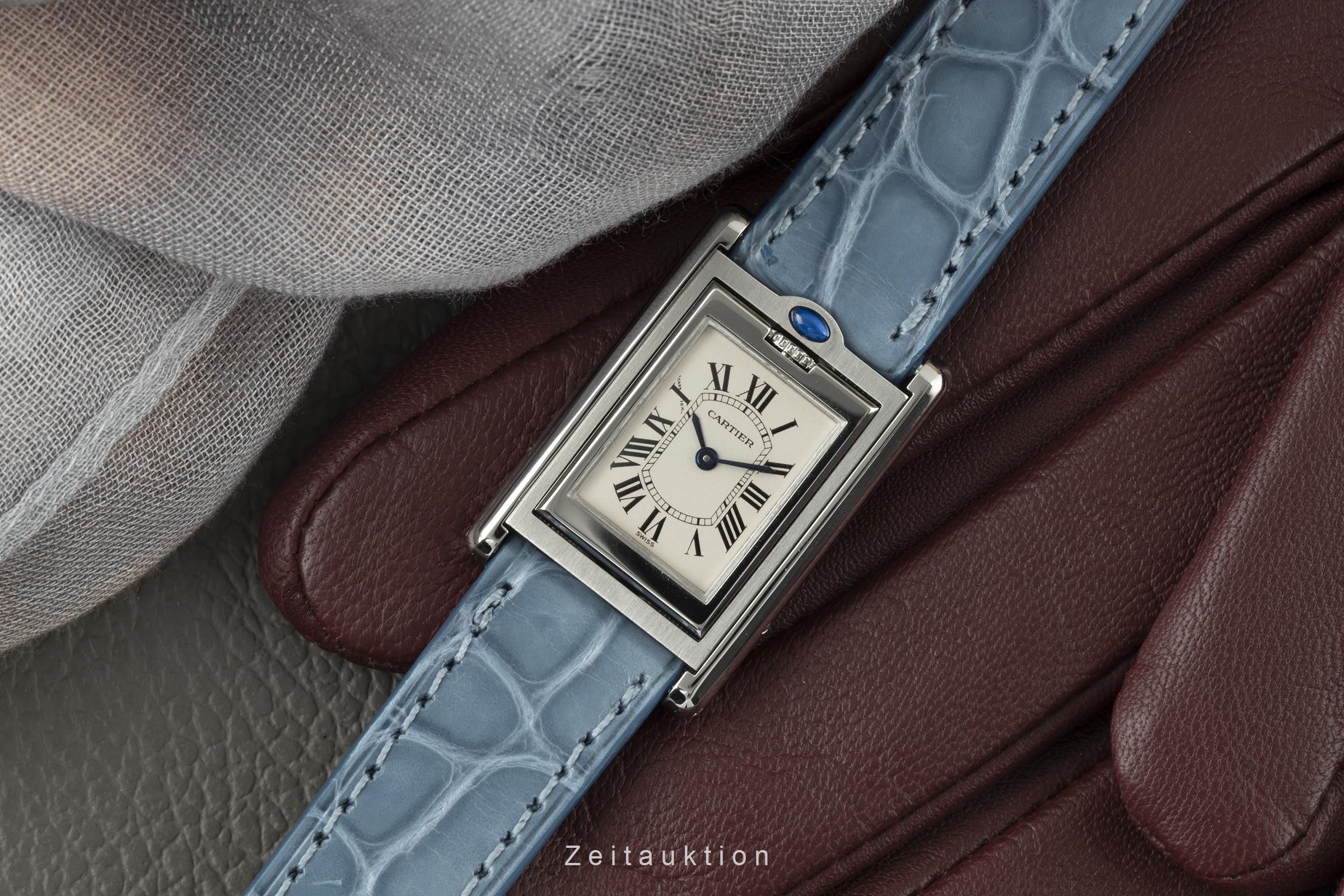 Cartier Basculante steel quartz women's watch 2386  [2201164] - Image 2