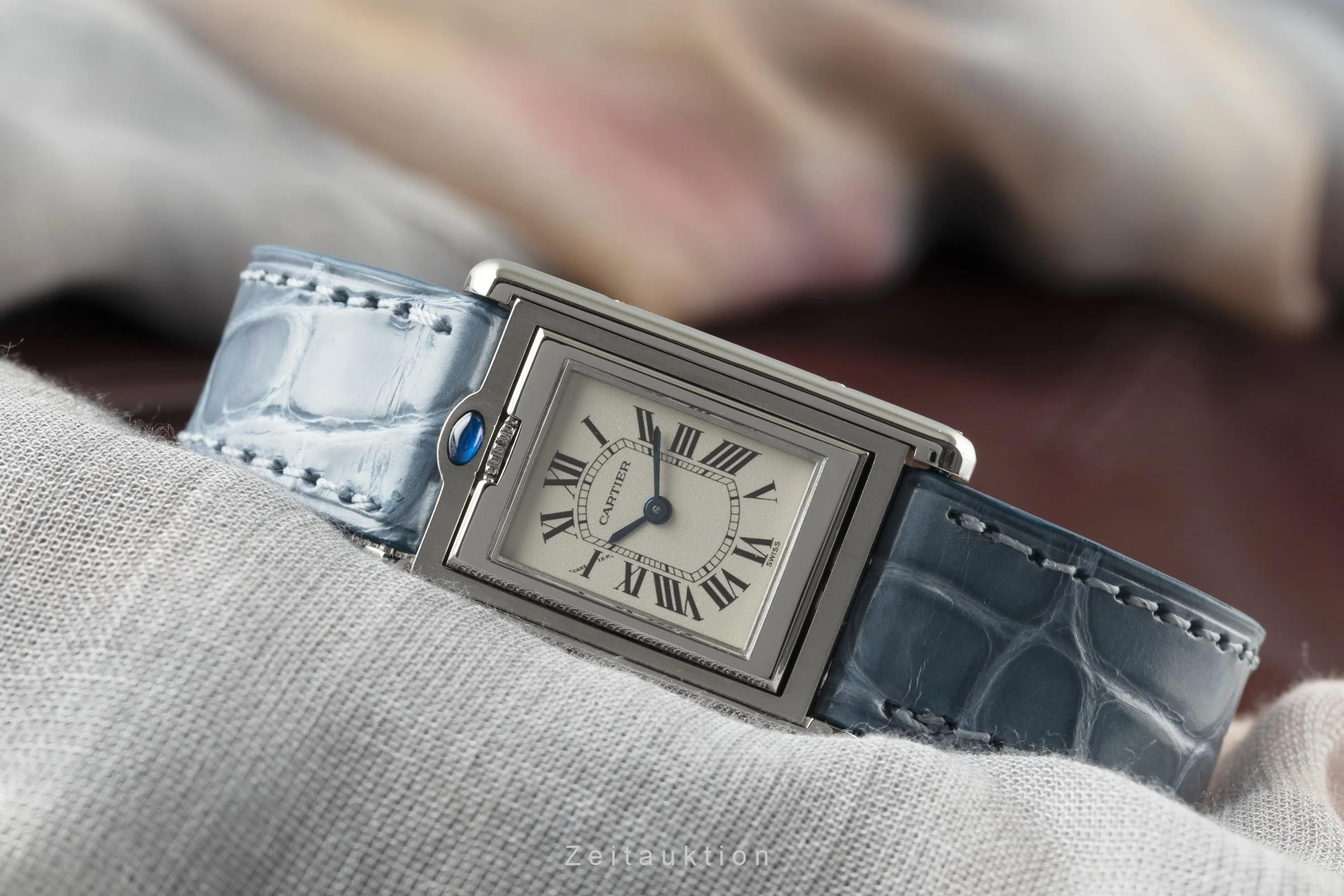 Cartier Basculante steel quartz women's watch 2386  [2201164] - Image 3