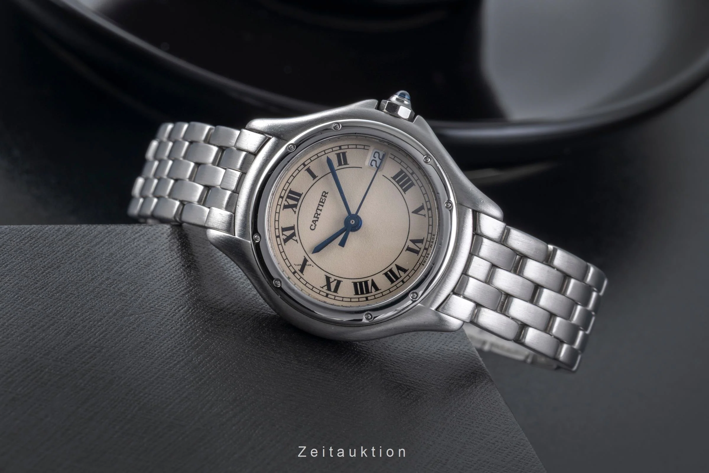 Cartier Cougar steel quartz women's watch W35001F5  [2506809] - Image 3