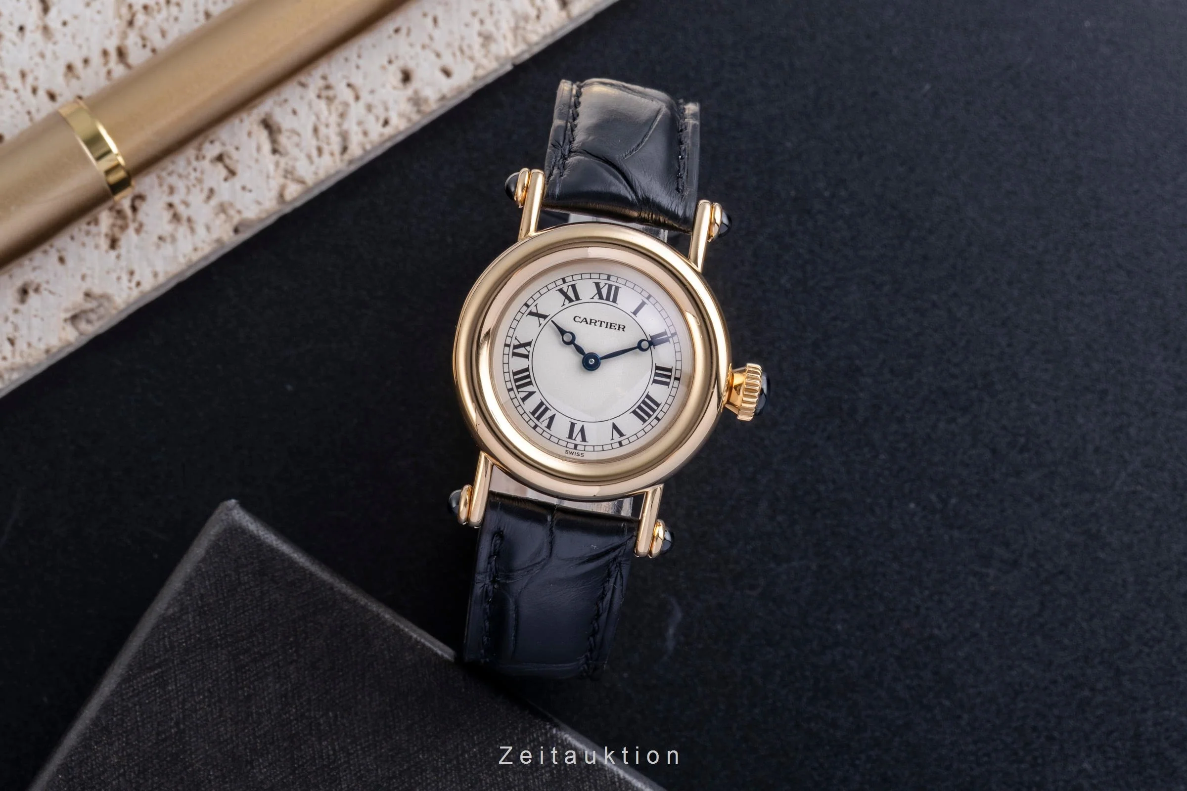 Cartier Diabolo 18 ct gold quartz women's watch W1515856  [2507208] - Image 4