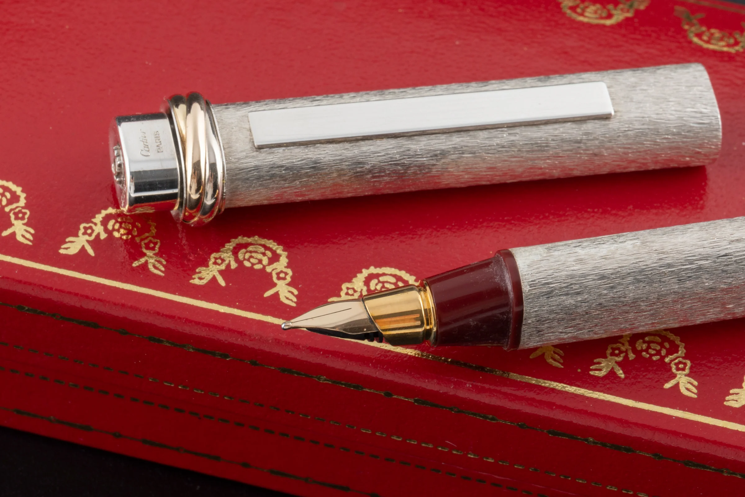 Cartier Le Must Vendôme Trinity fountain pen Silver-Finish Cartier Paris[KL25885] - Image 2