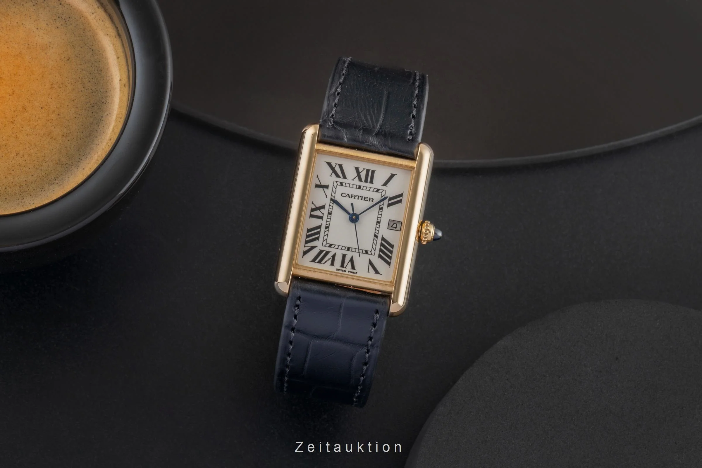 Cartier Louis Cartier 18 ct gold quartz men's watch W1529756  [2600316] - Image 4