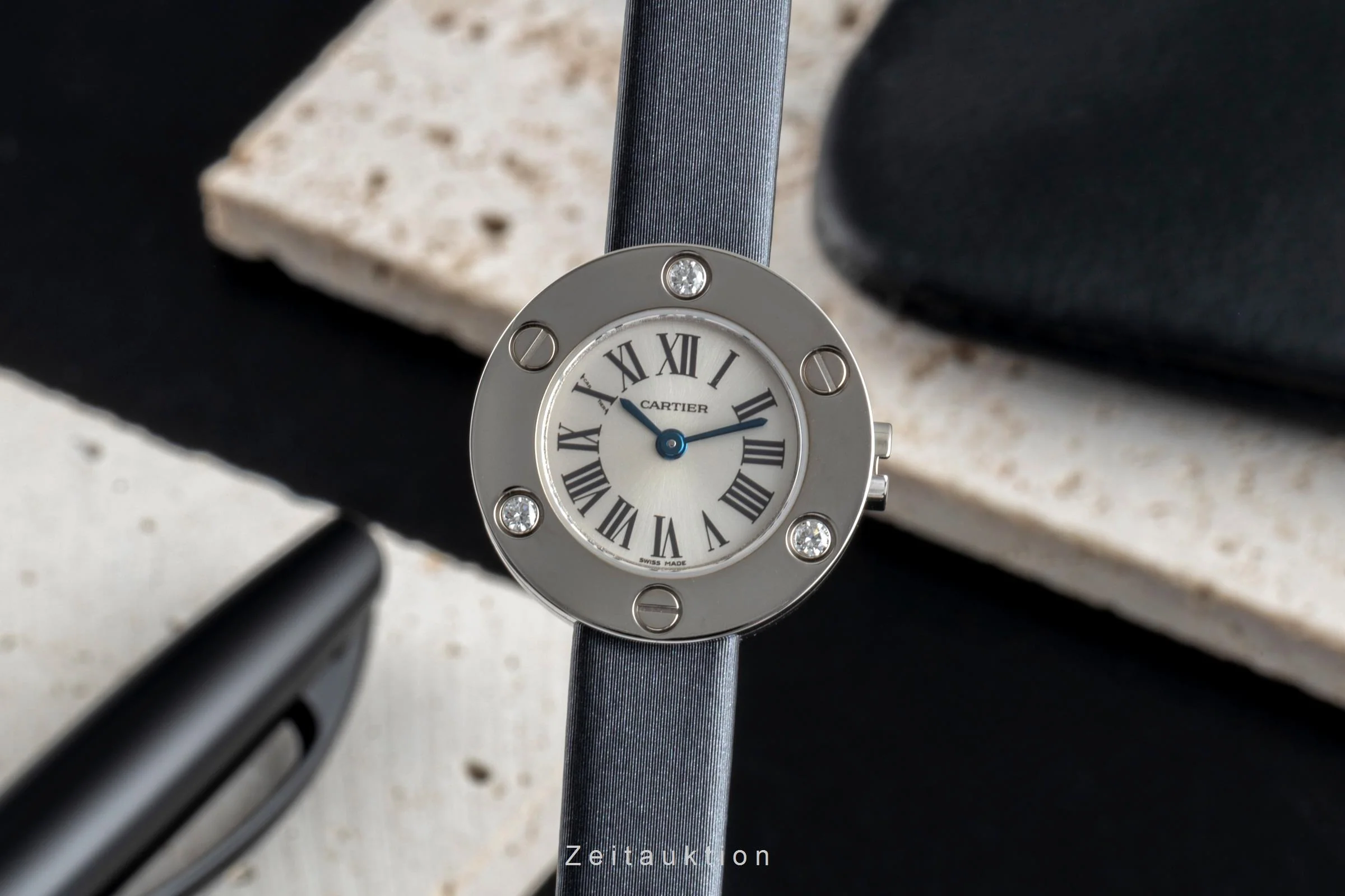 Cartier Love 18 ct white gold quartz women's watch WE800131  [2506513] - Image 2
