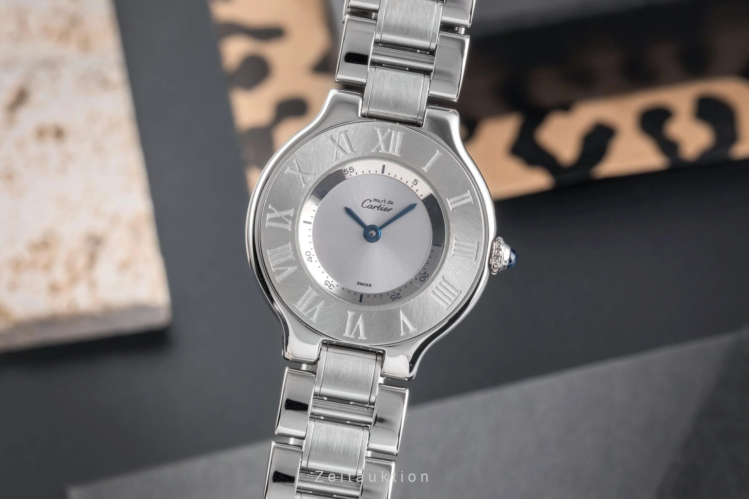 Cartier Must De Cartier 21 steel quartz women's watch W10109T2, 1340  [2504685] - Image 2