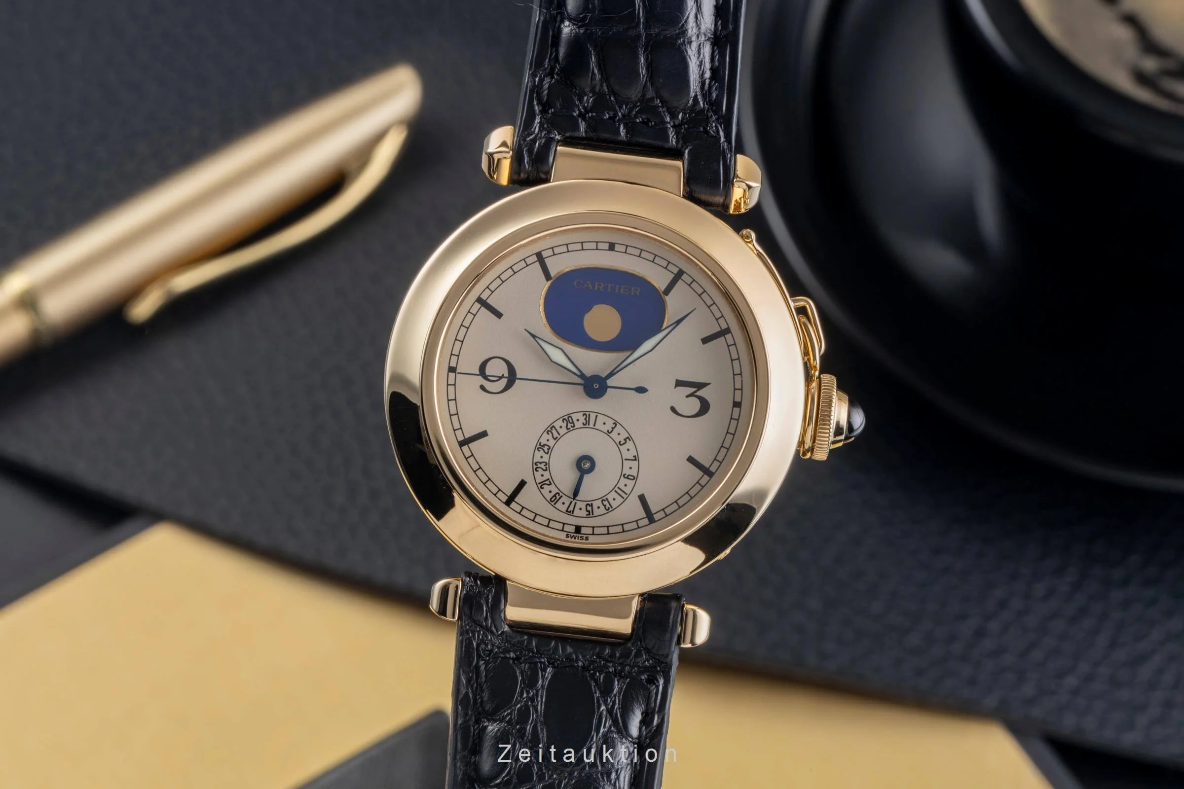 Cartier Pasha 18 ct gold quartz men's watch 30001  [2501046] - Image 2
