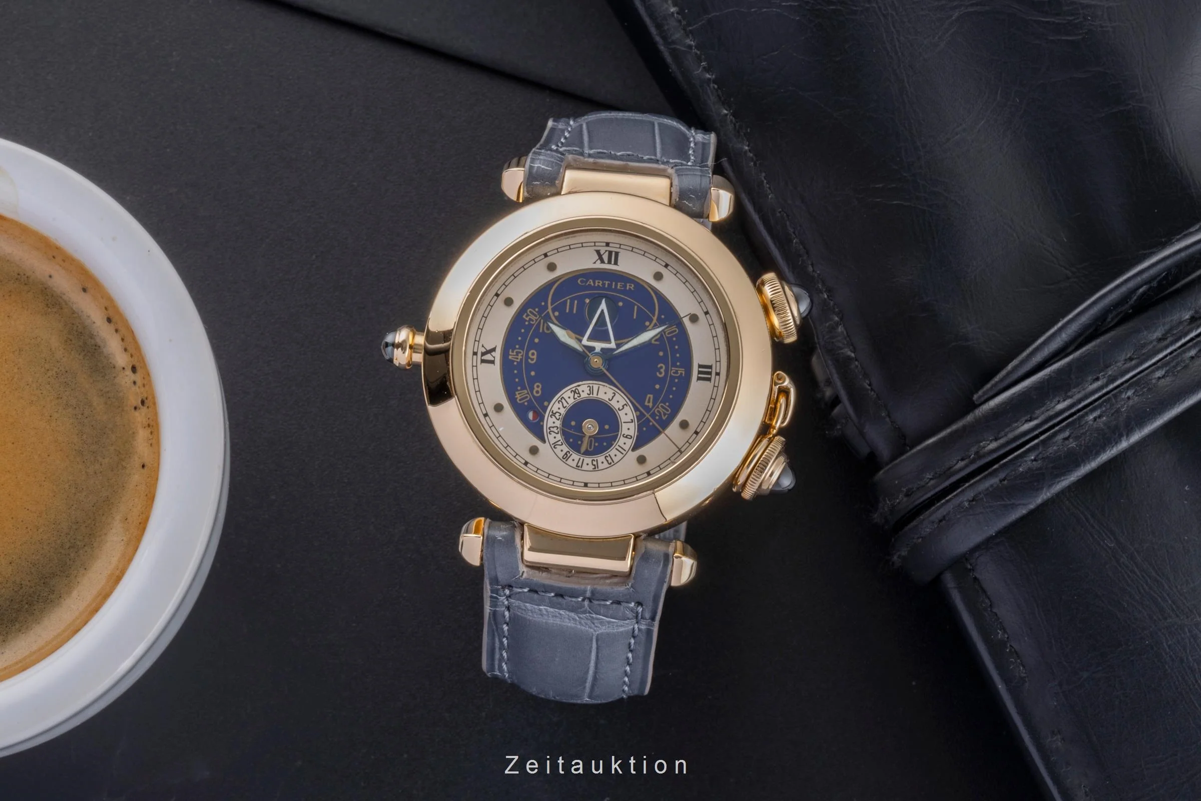 Cartier Pasha 18 ct gold quartz men's watch 30011  [2406581] - Image 4