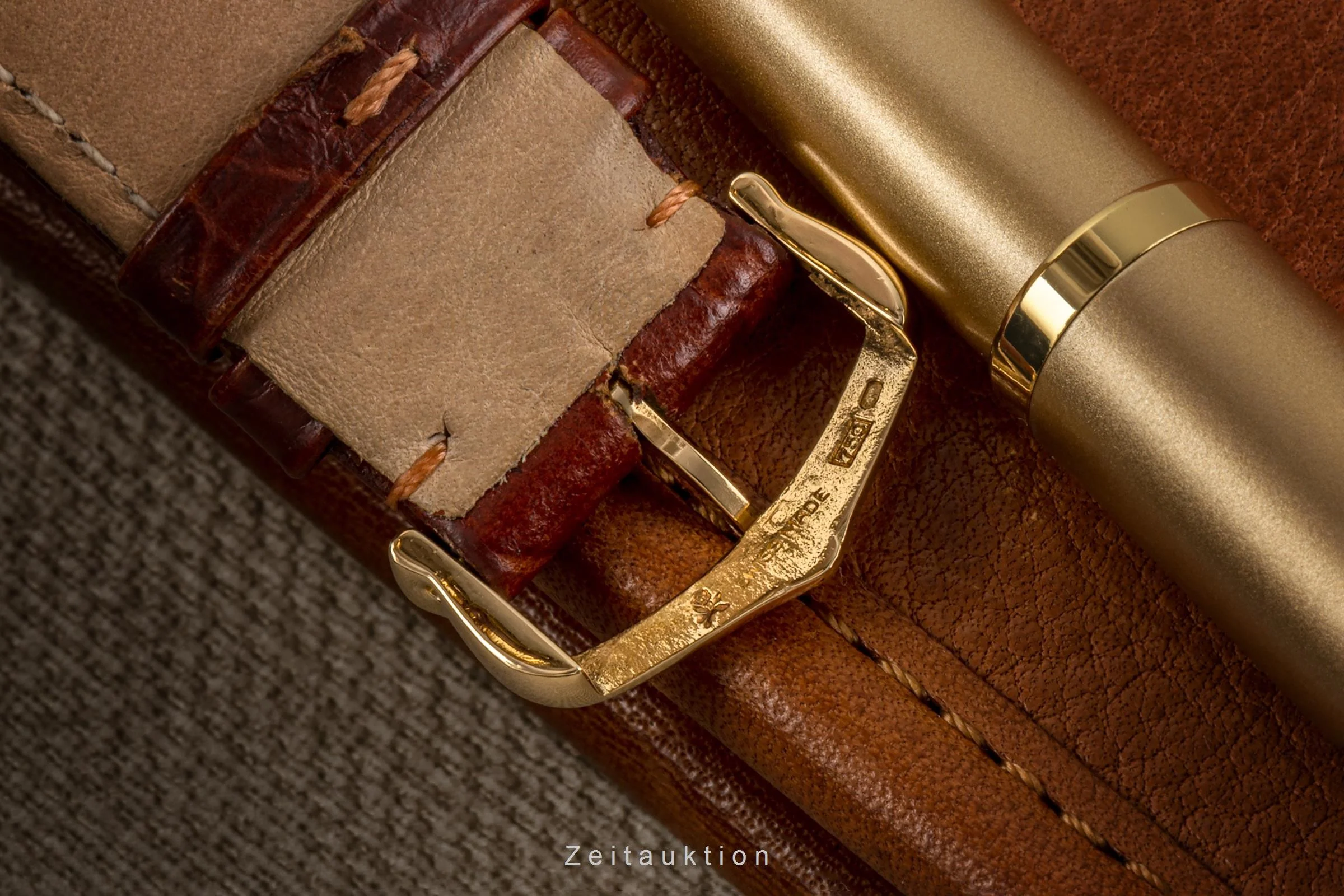 Cartier Pasha chronograph 18 ct gold automatic men's watch 2111, W3007751 LP: 27900EUR  [2304268] - Image 15
