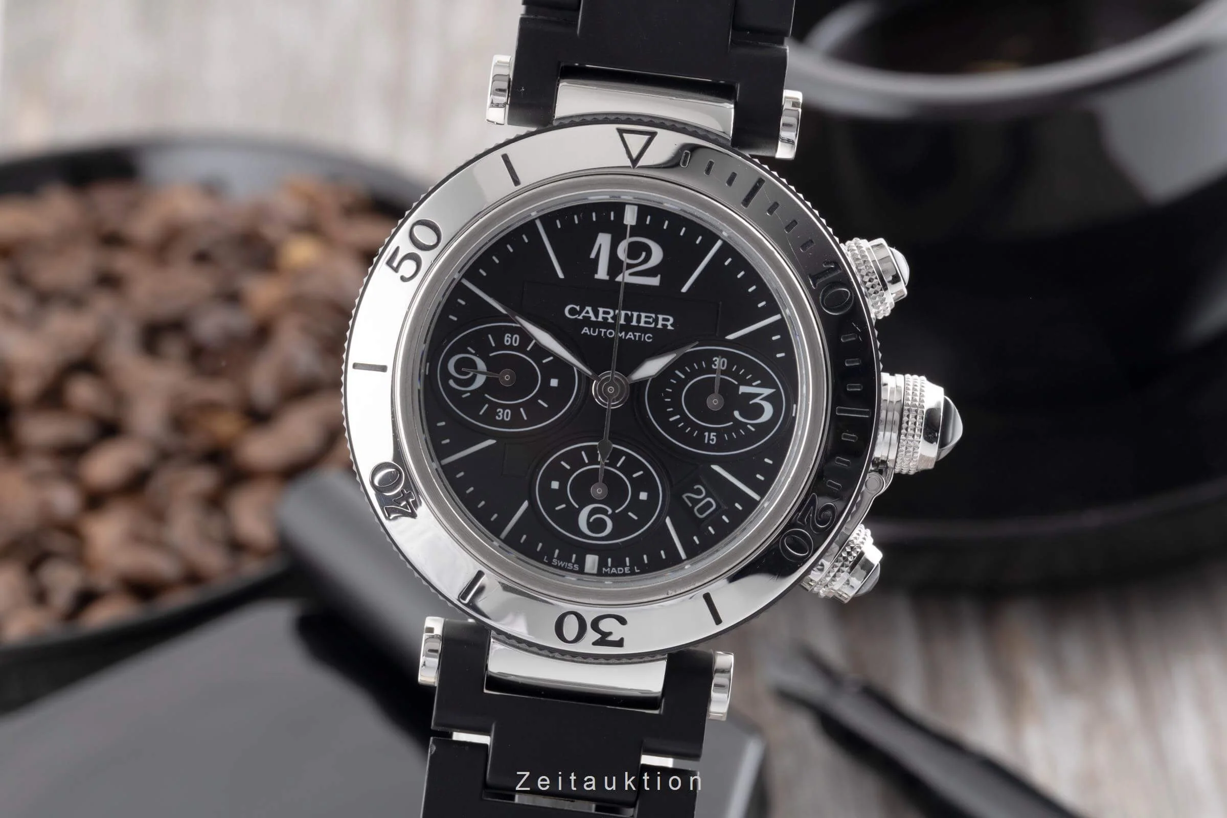 Cartier Pasha Seatimer chronograph ceramic / steel automatic men's watch W31088U2 LP: 11100EUR  [2501071] - Image 2