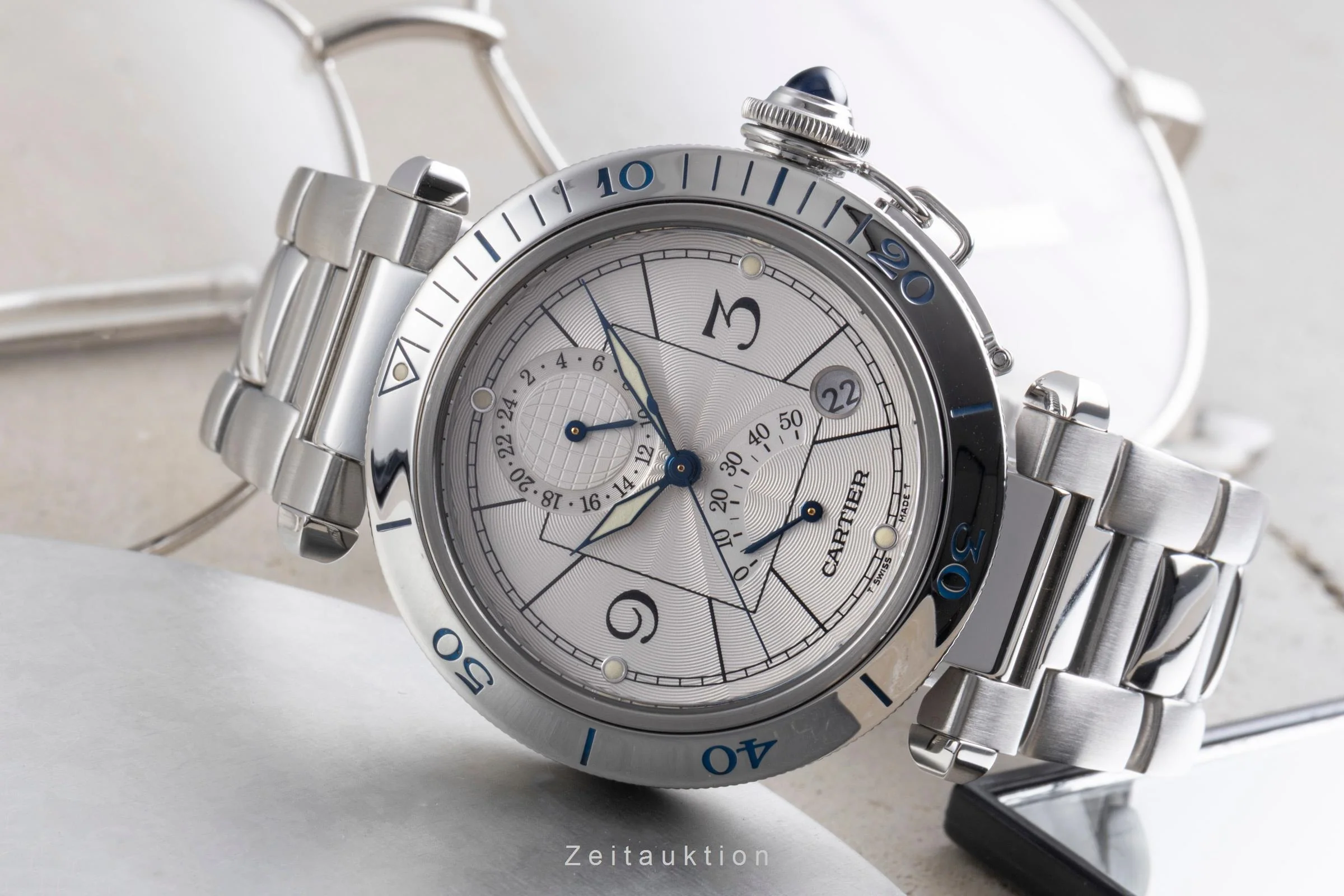 Cartier Pasha steel automatic men's watch W31037H3  [2506421] - Image 3