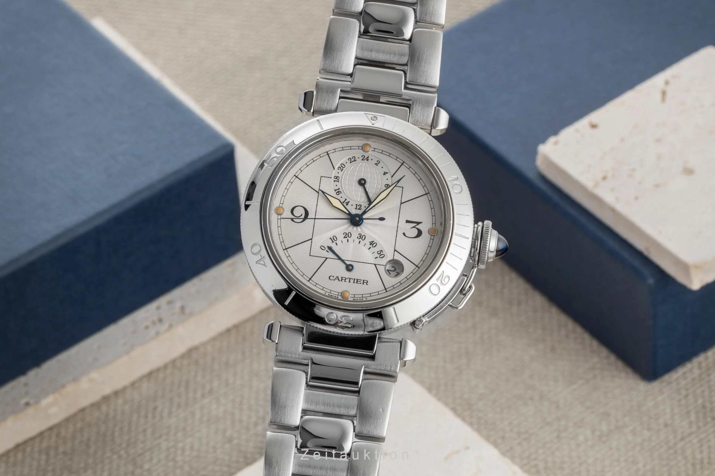 Cartier Pasha steel automatic men's watch W31037H3  [2506810] - Image 2
