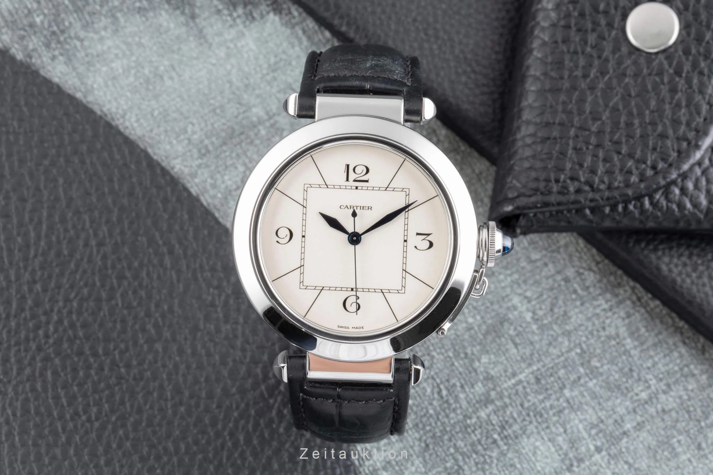 Cartier Pasha steel automatic men's watch W3107255  [2502203] - Image 4