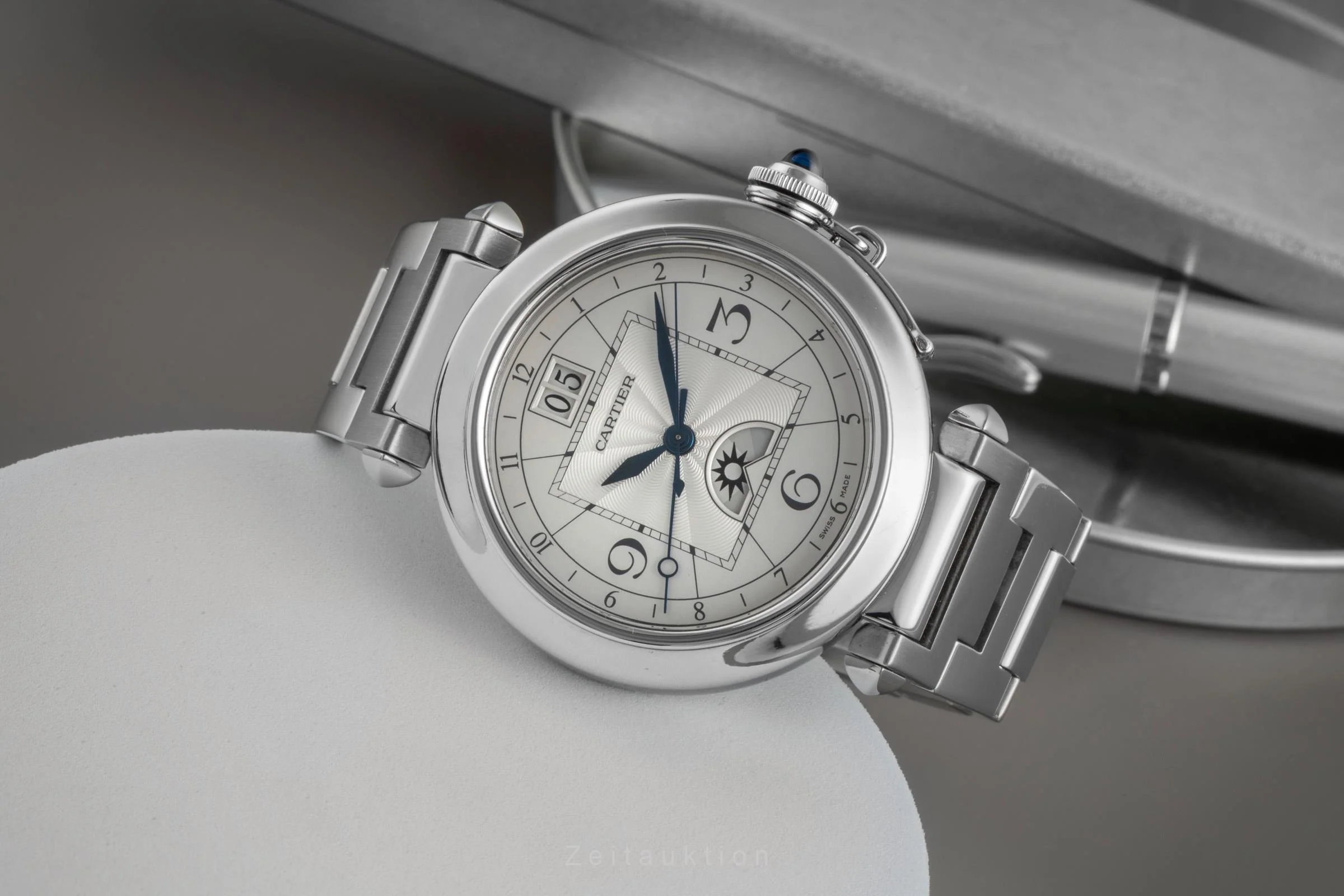 Cartier Pasha steel automatic men's watch W31093M7  [2507309] - Image 3