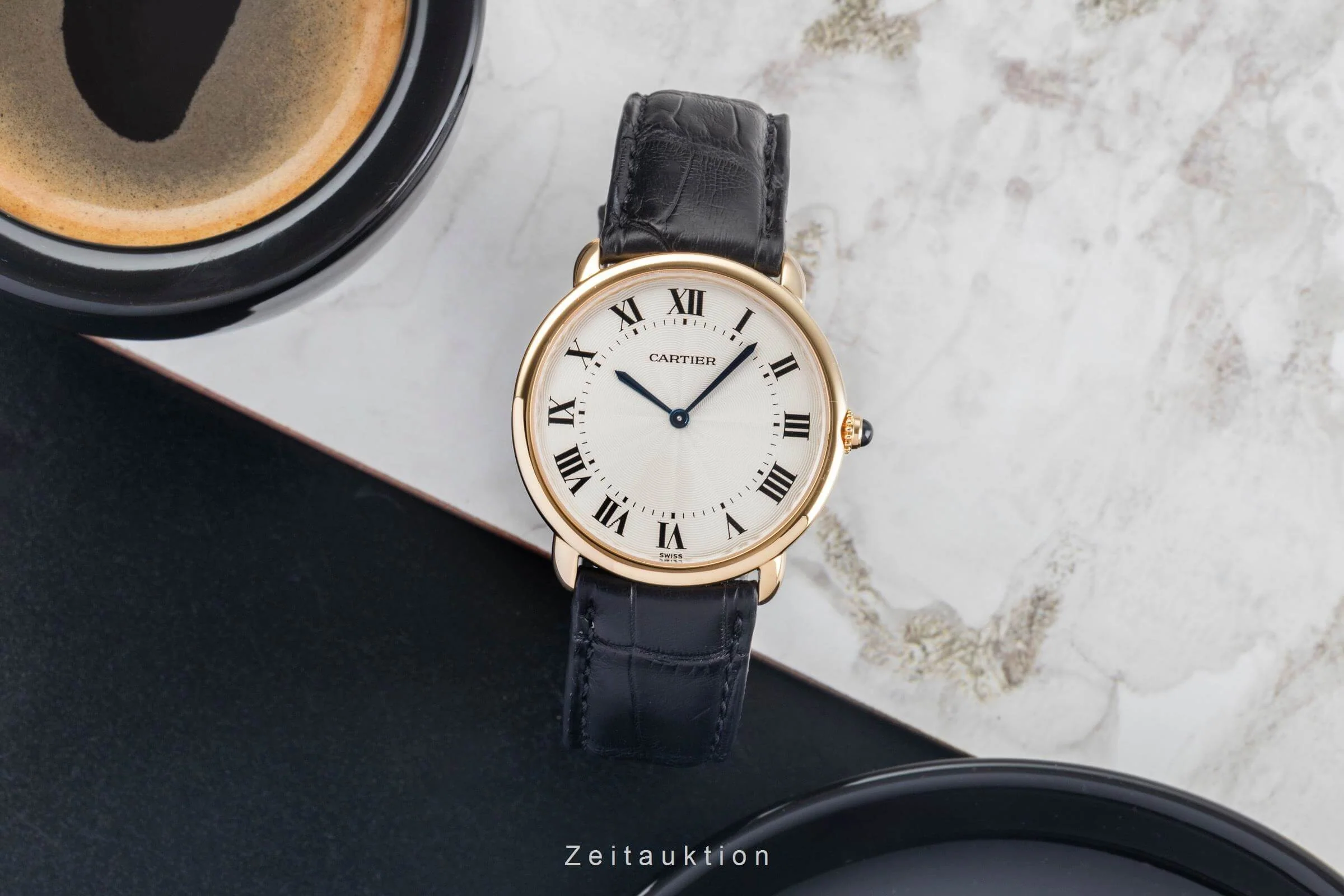 Cartier Ronde Louis 18 ct gold manual winding women's watch W1508956  [2501471] - Image 4
