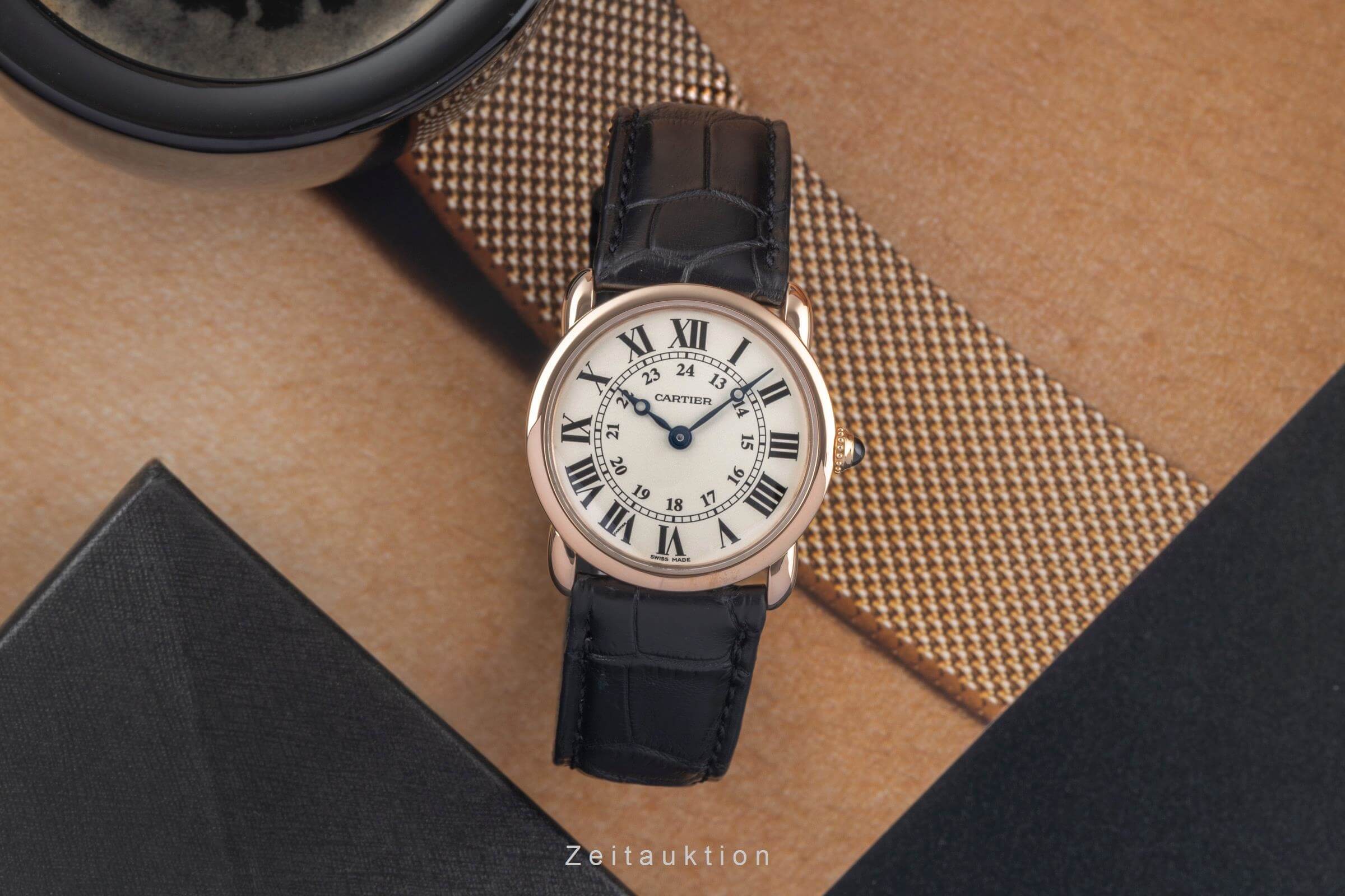 Cartier Ronde Louis 18 ct red gold quartz women's watch W6800151 LP: 9650EUR  [2501357] - Image 4