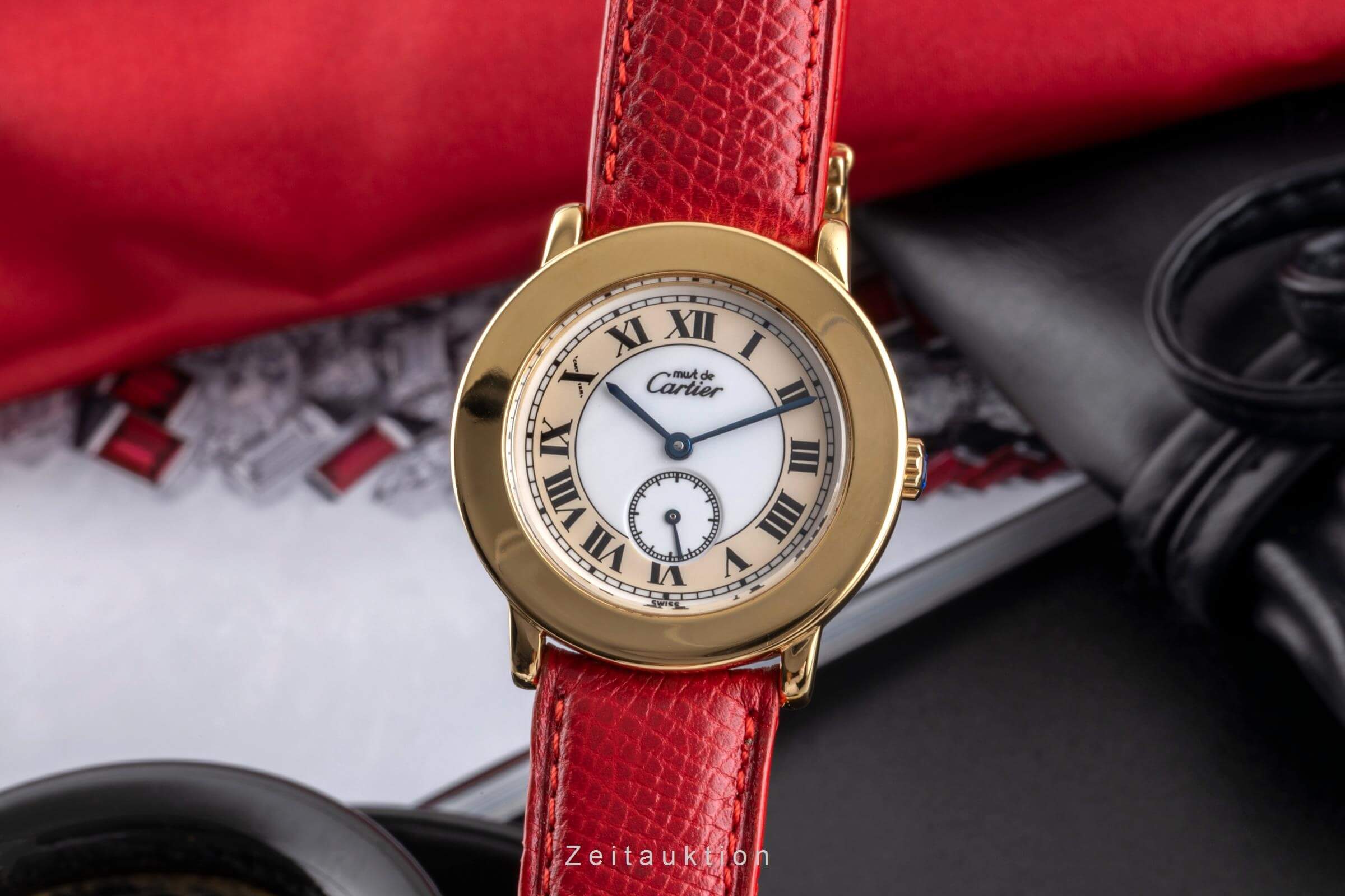Cartier Ronde silver-gilt quartz women's watch W1006922  [2500582] - Image 2