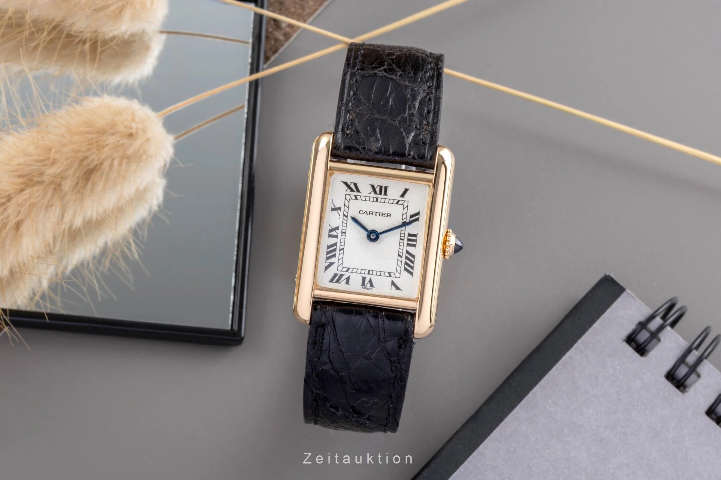 Cartier Tank 18 ct gold manual winding women's watch 878087  [2502309] - Image 4