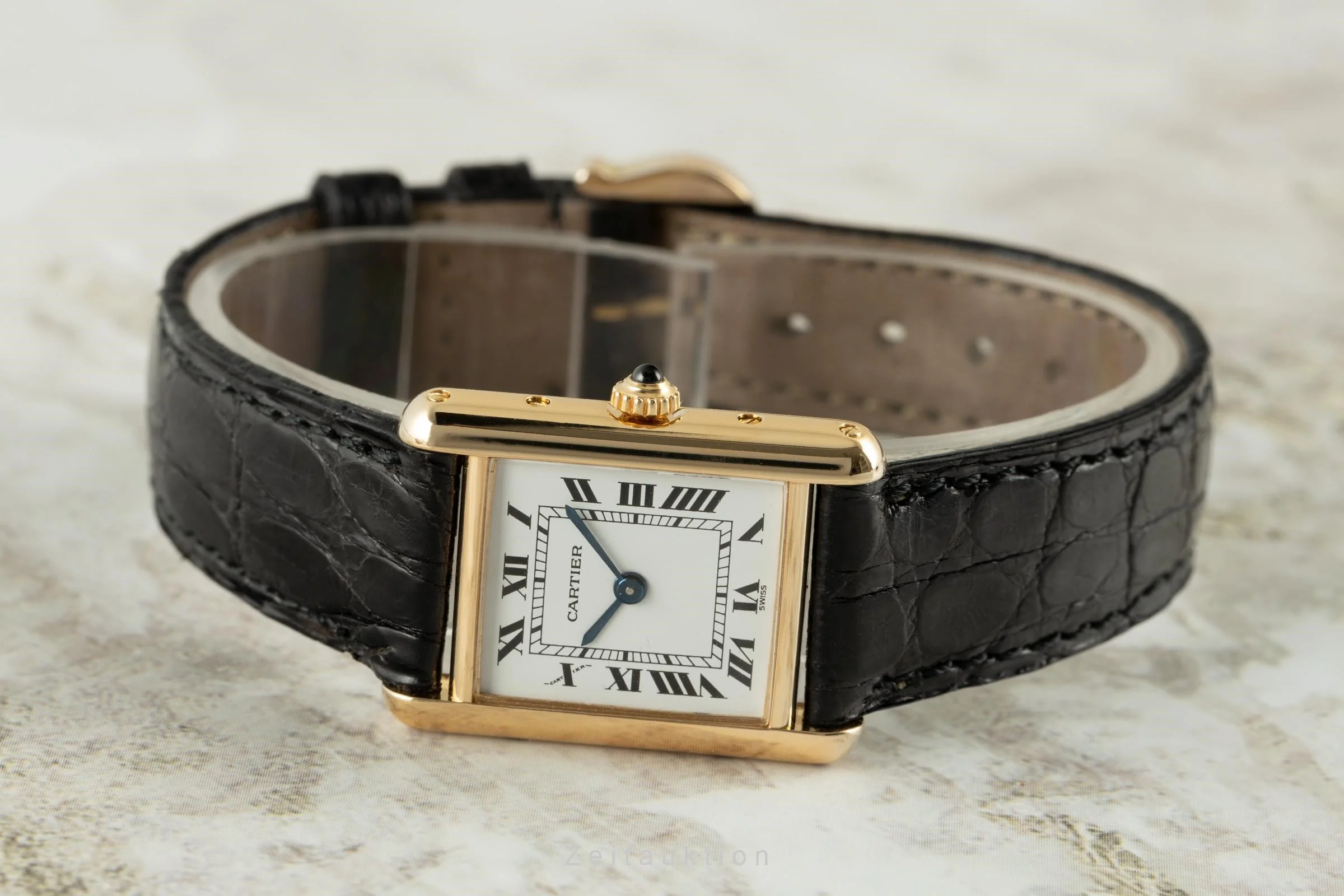 Cartier Tank 18 ct gold quartz women's watch 866001  [2108020] - Image 3