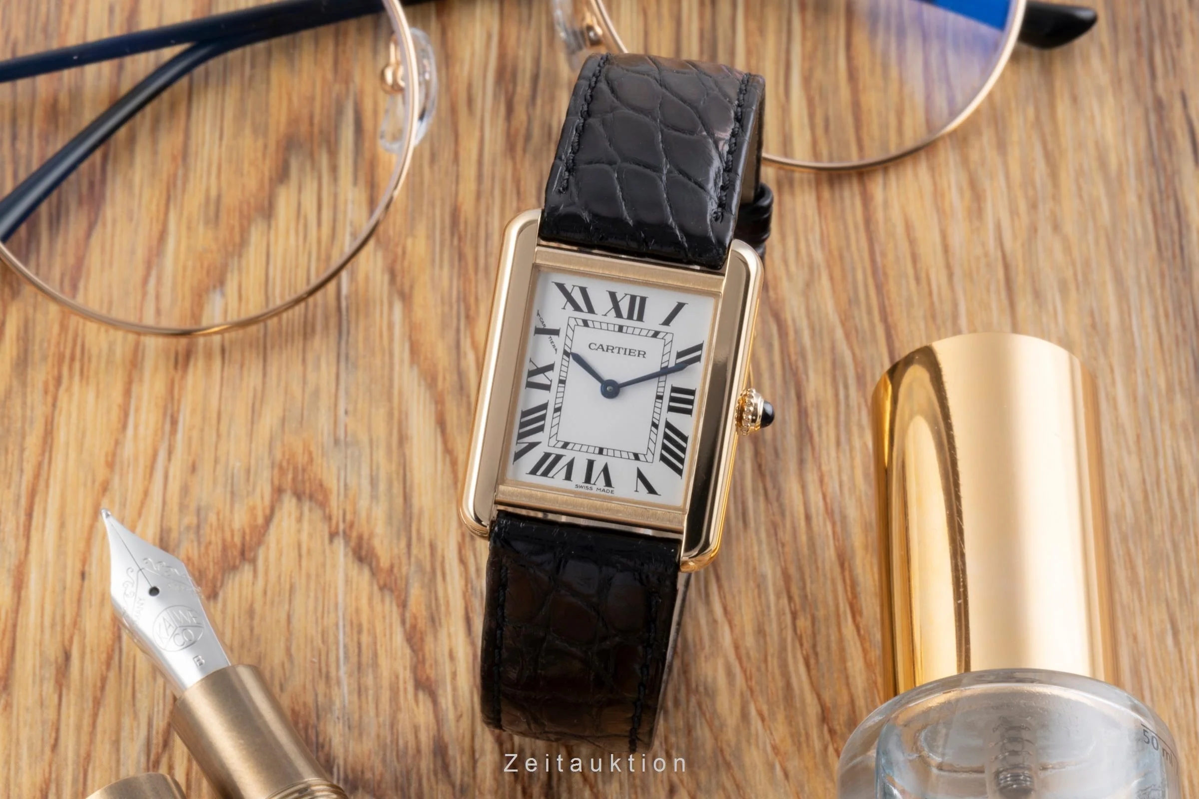 Cartier Tank 18 ct gold quartz women's watch W5200002  [2506262] - Image 4